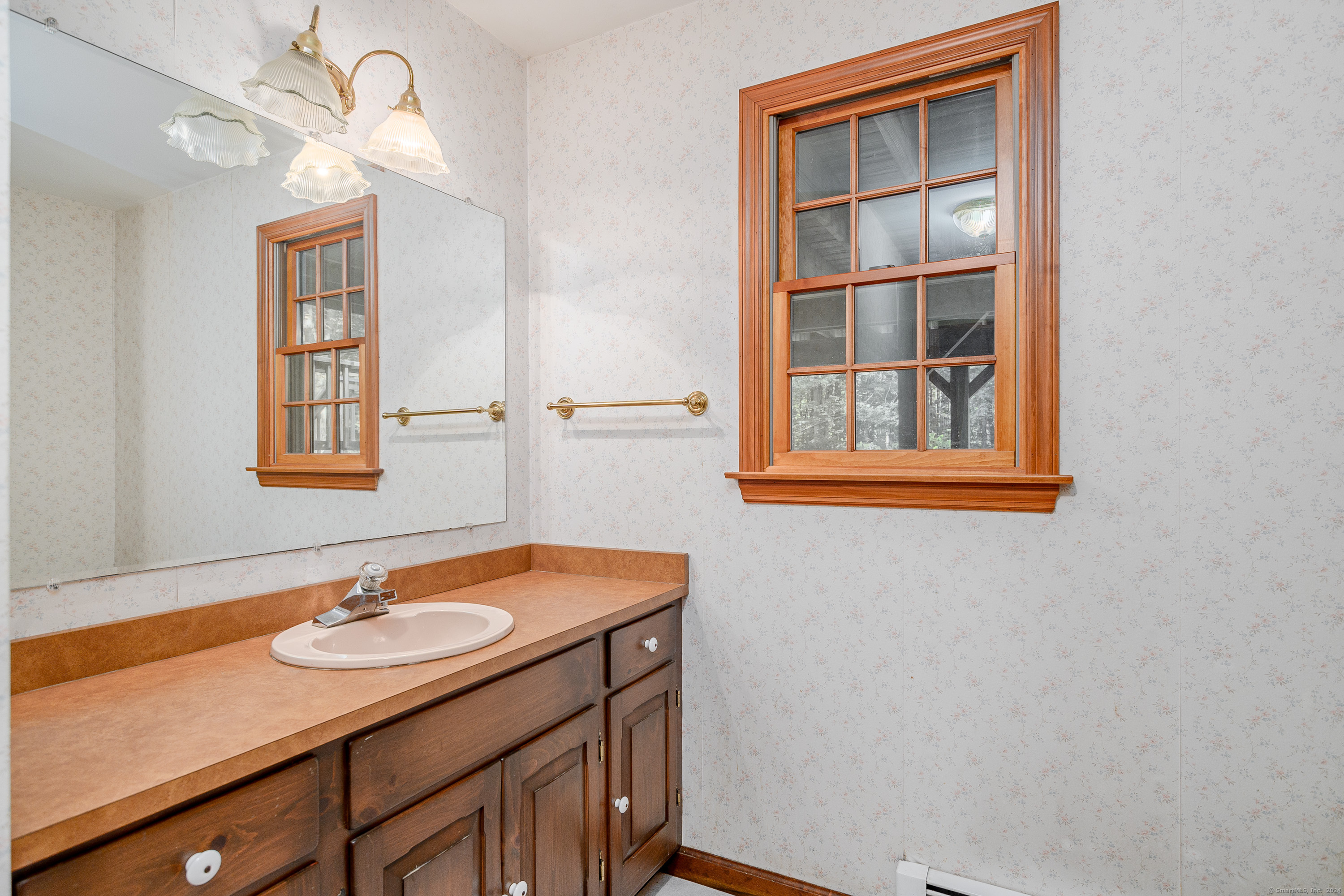 8 Crabapple Lane