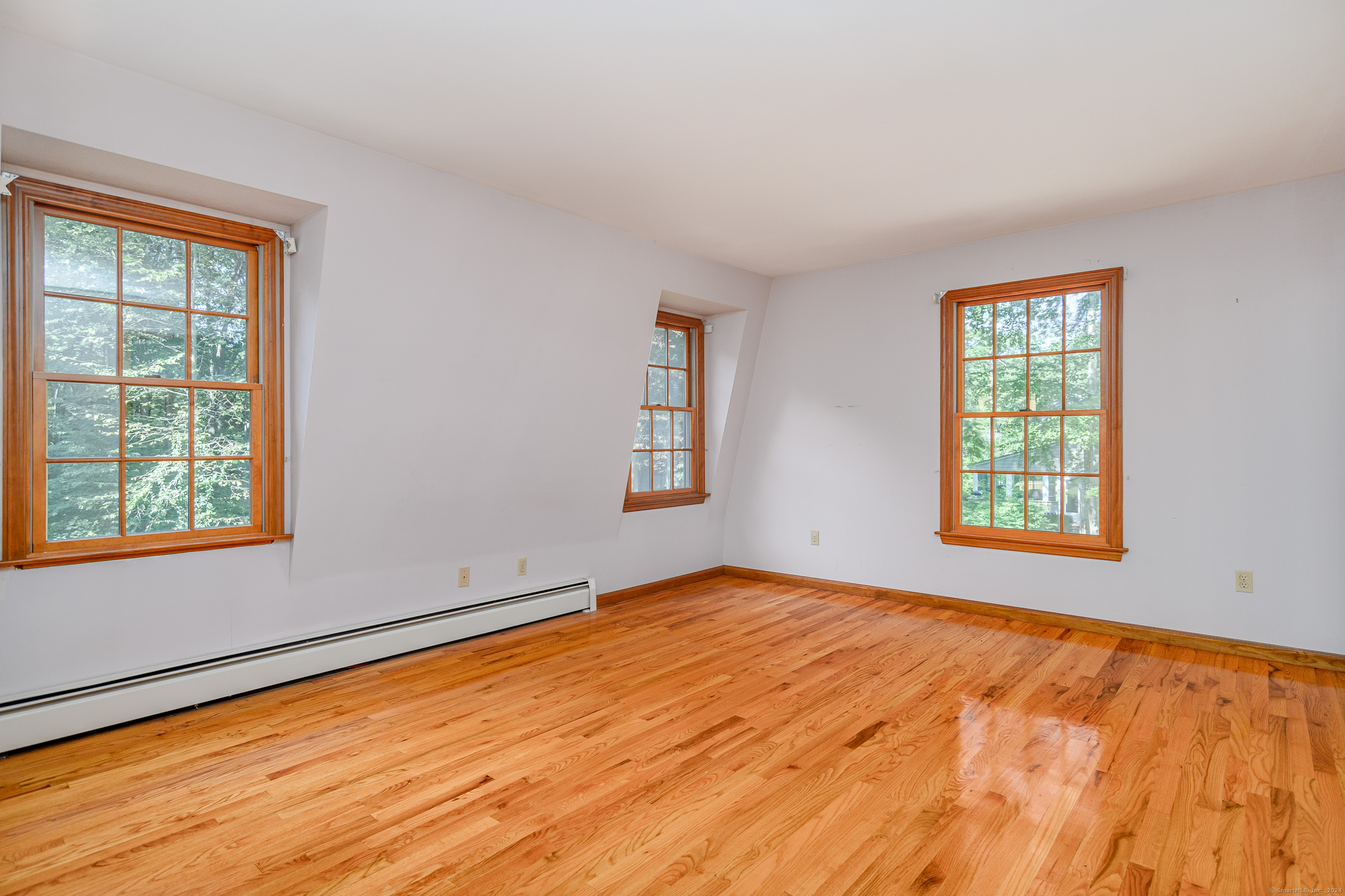 8 Crabapple Lane