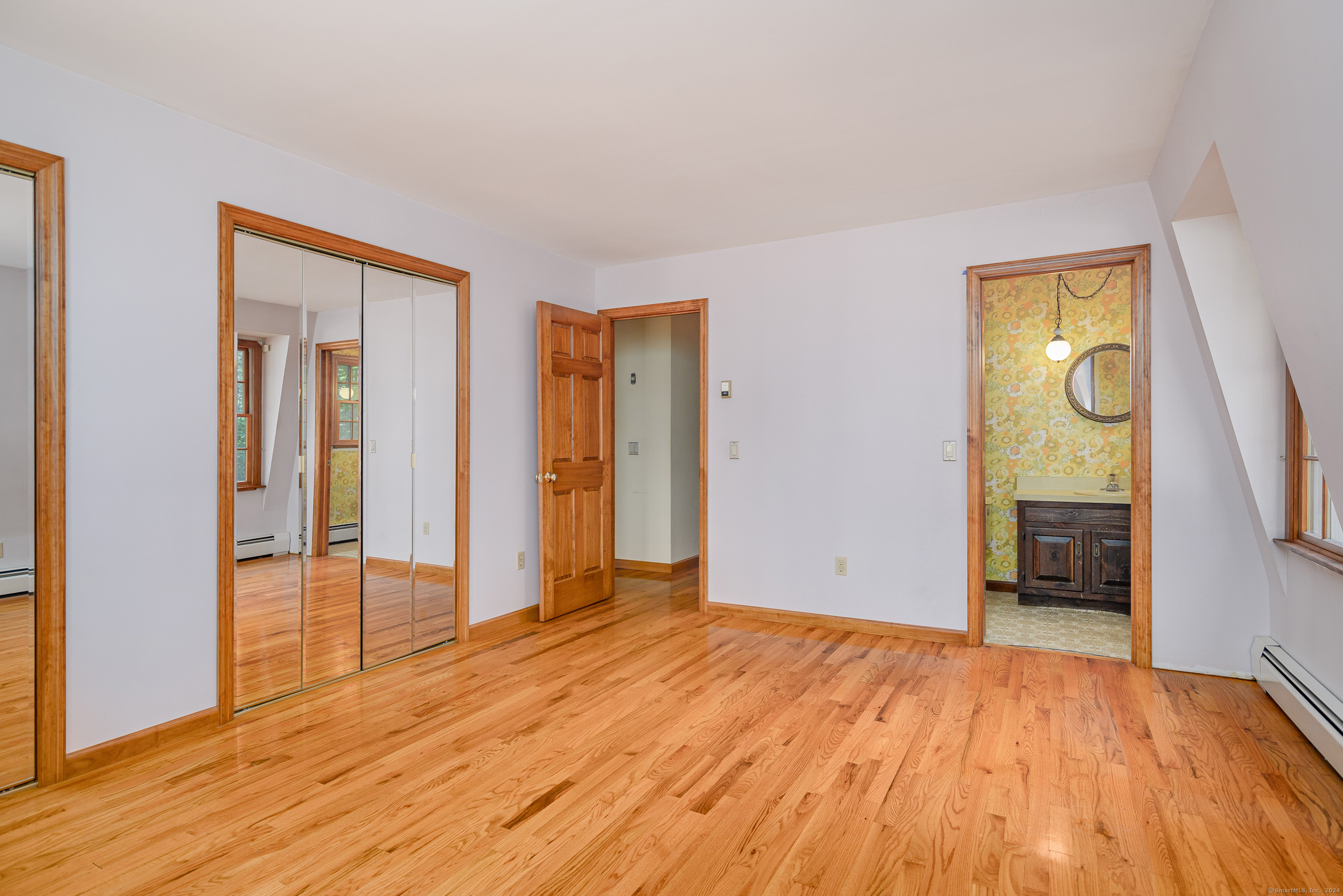8 Crabapple Lane