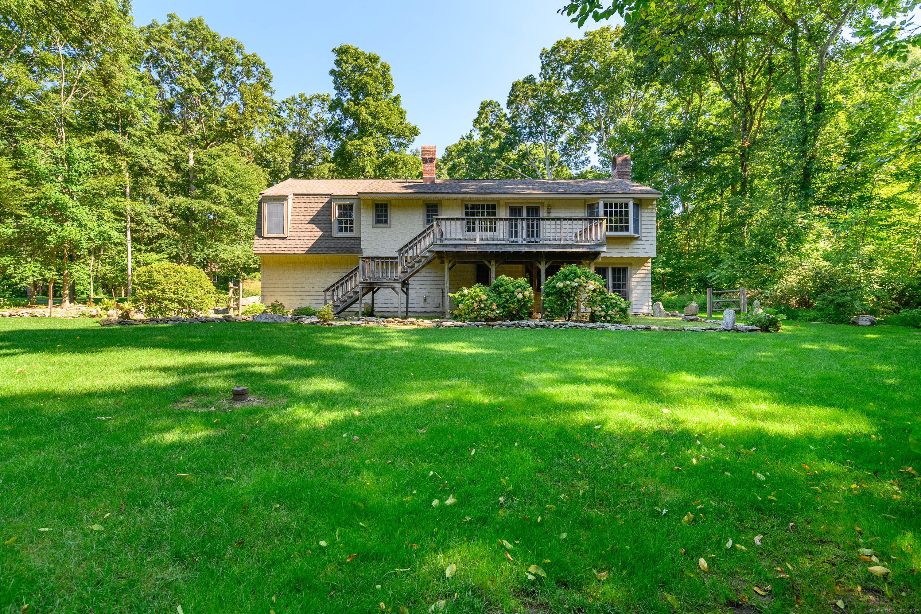 8 Crabapple Lane