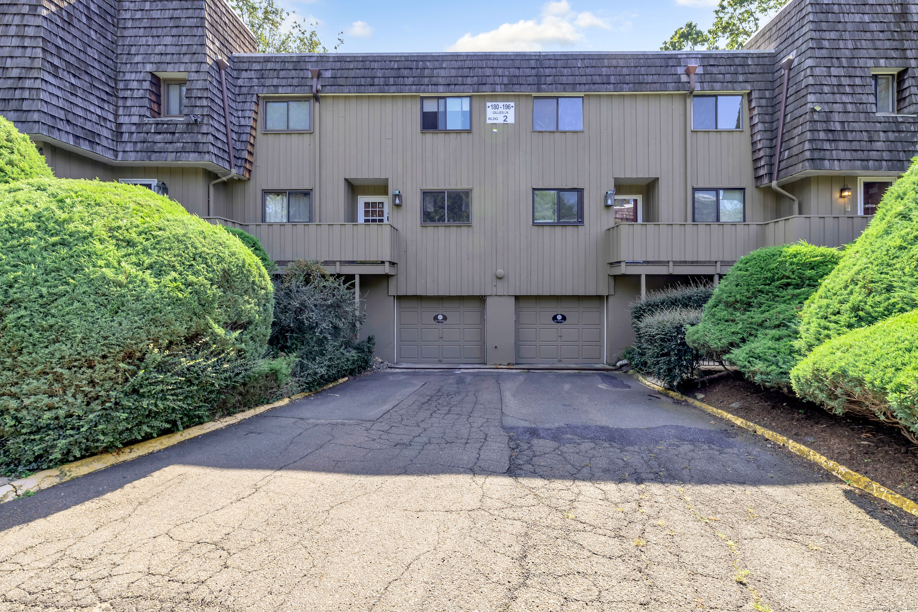 192 Gillies Lane 192