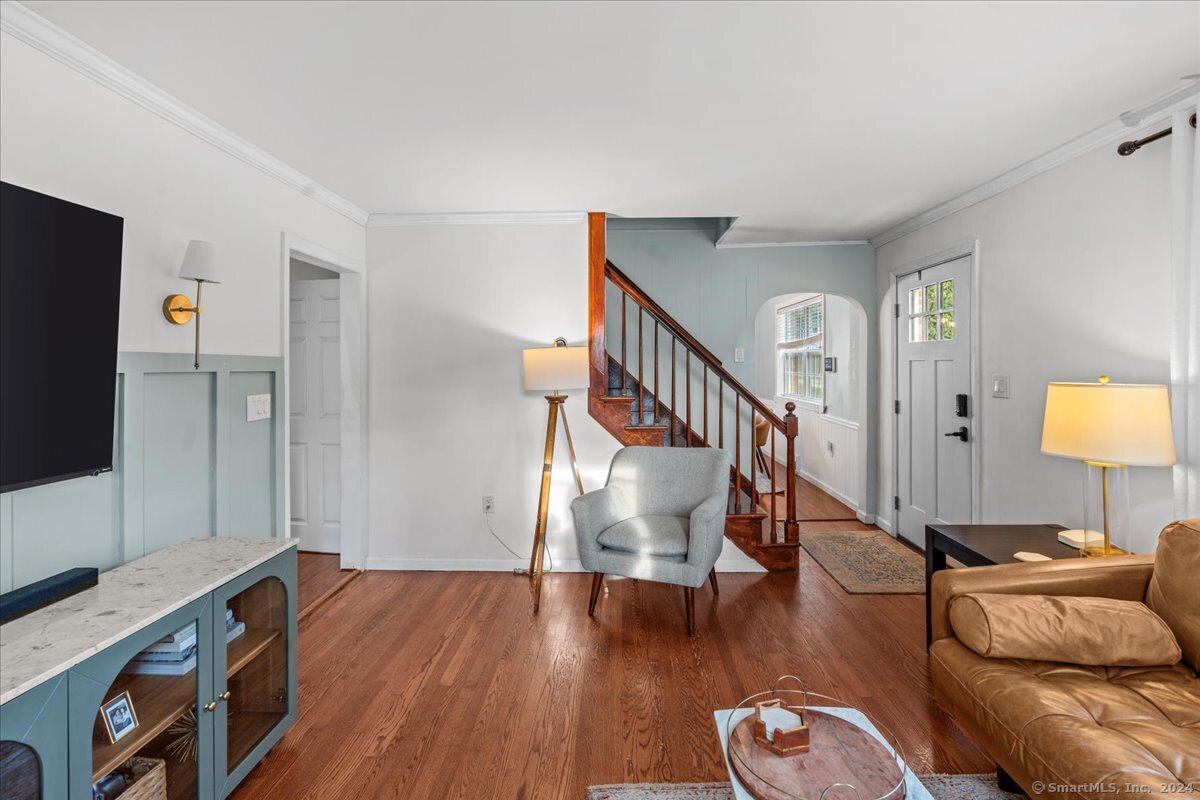 19 Lakeview Avenue