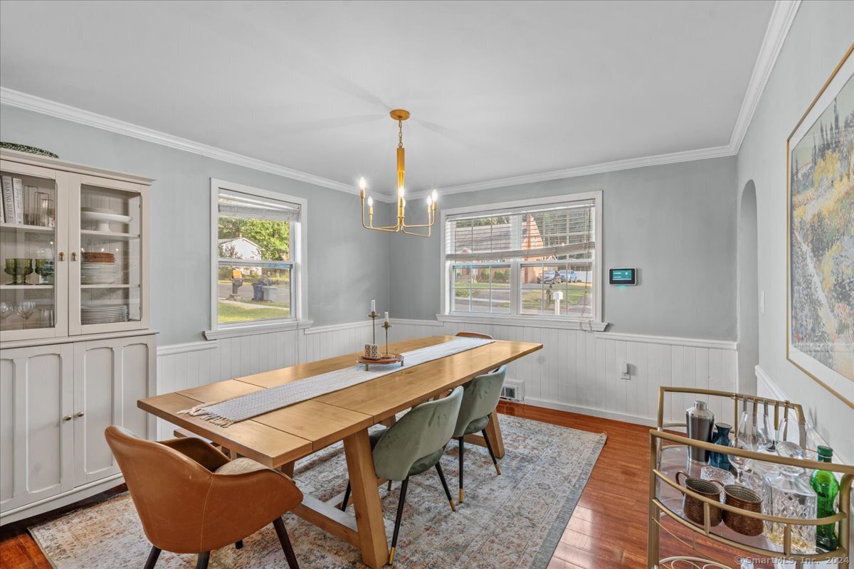 19 Lakeview Avenue
