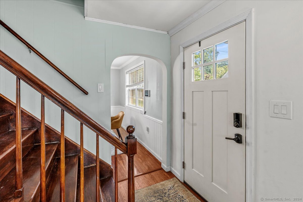 19 Lakeview Avenue