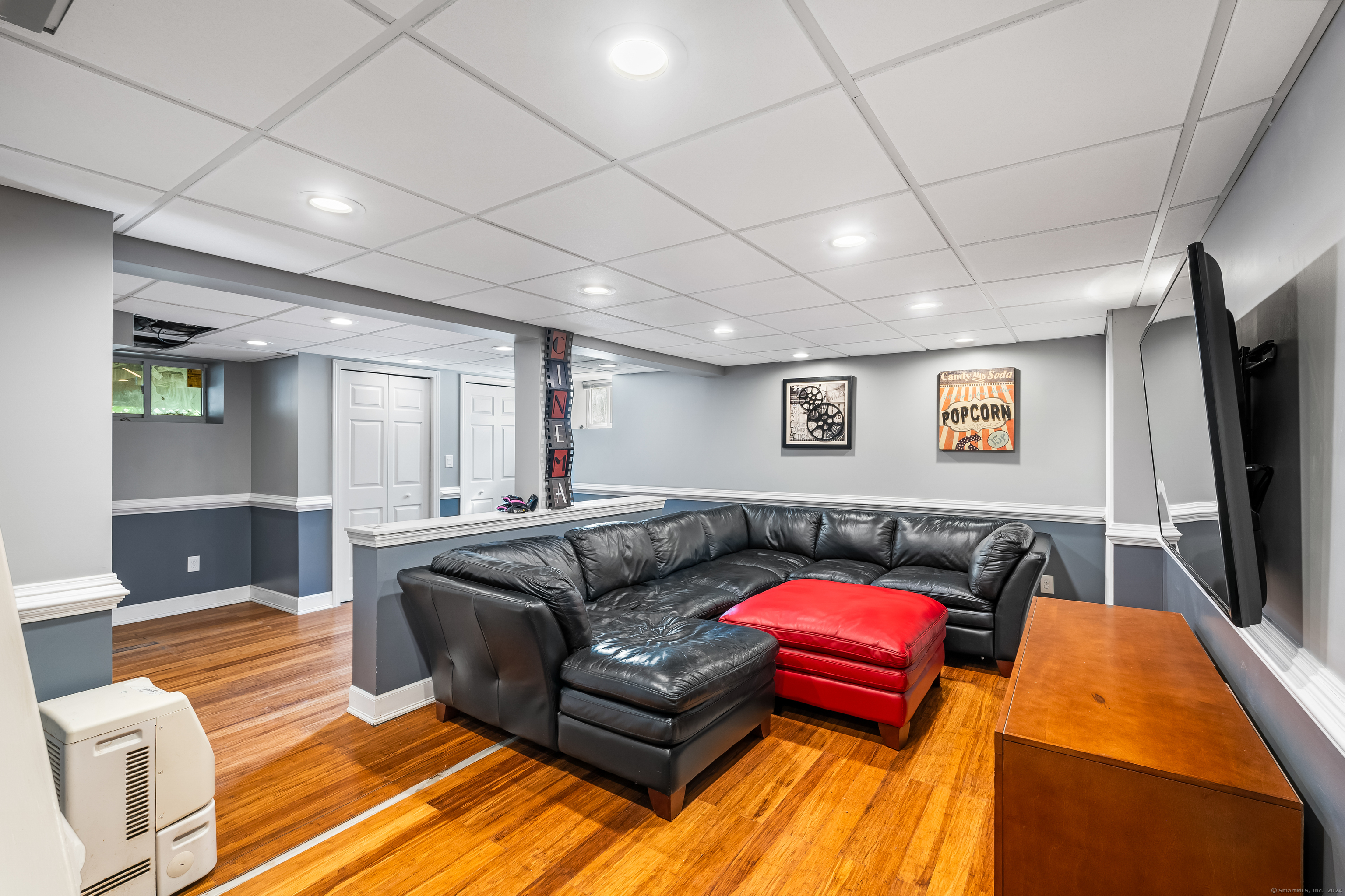 91 West Avenue