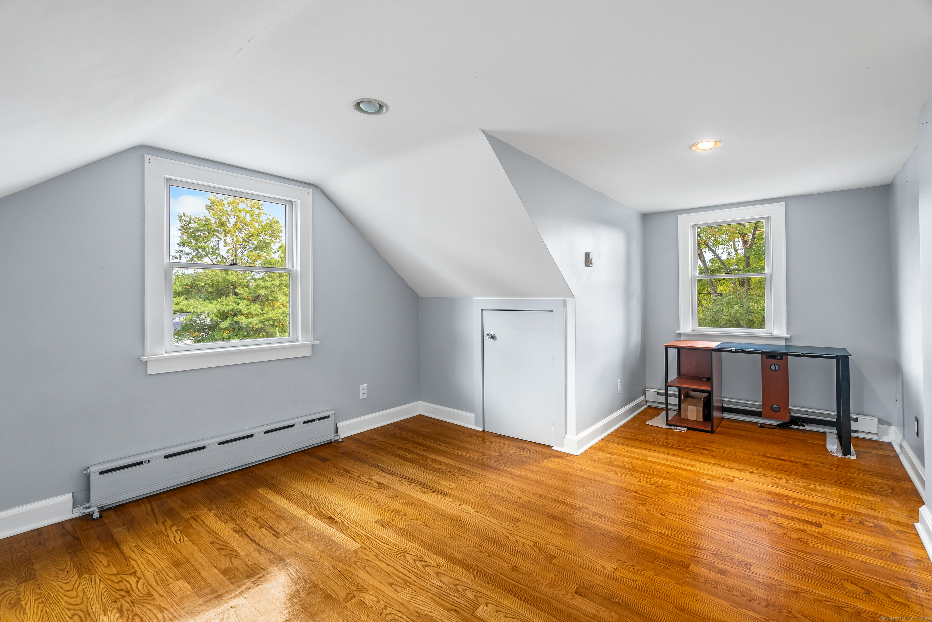 91 West Avenue