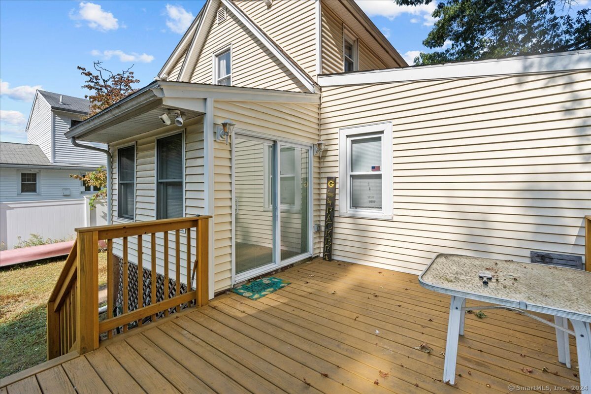 31 Shumway Street