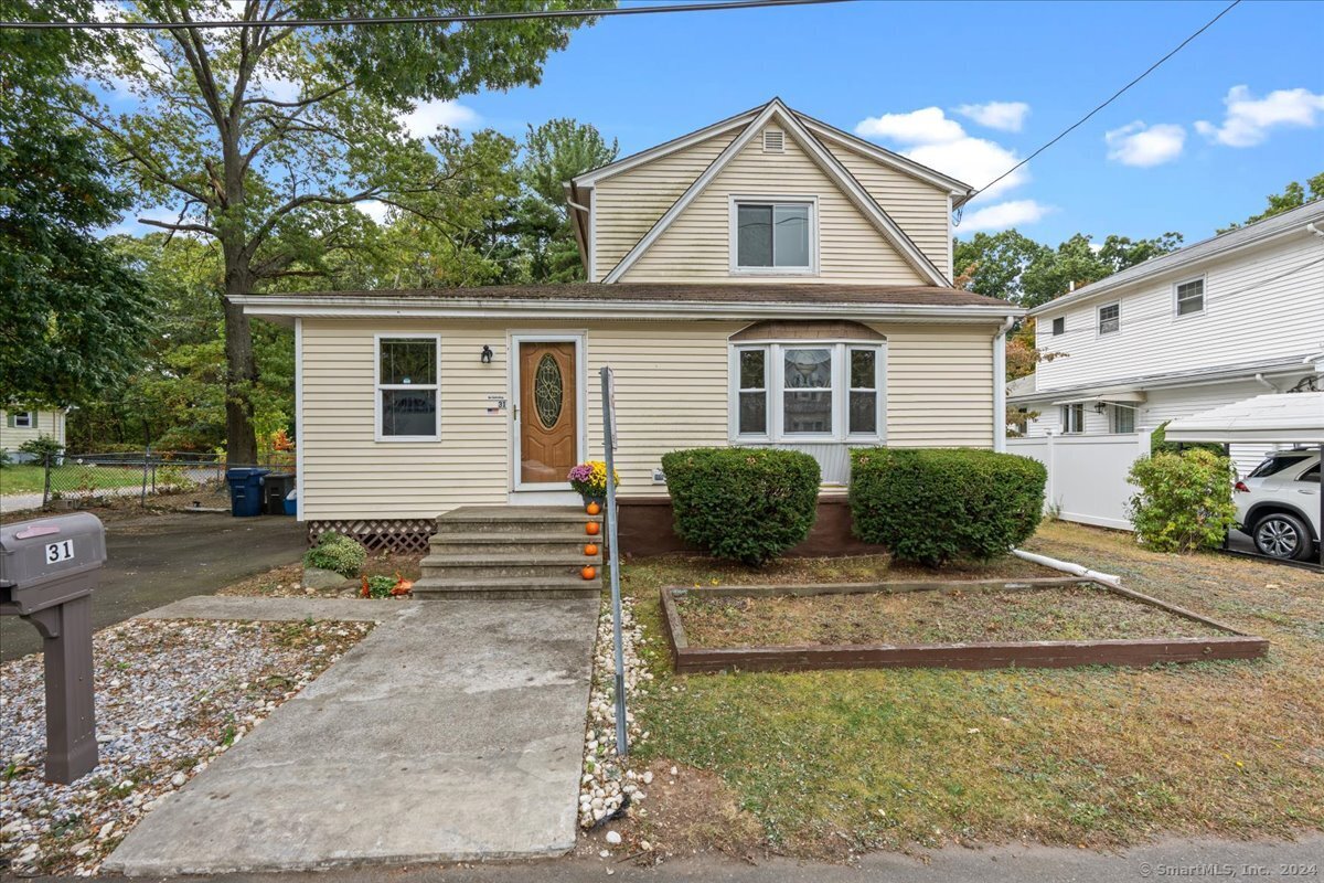 31 Shumway Street