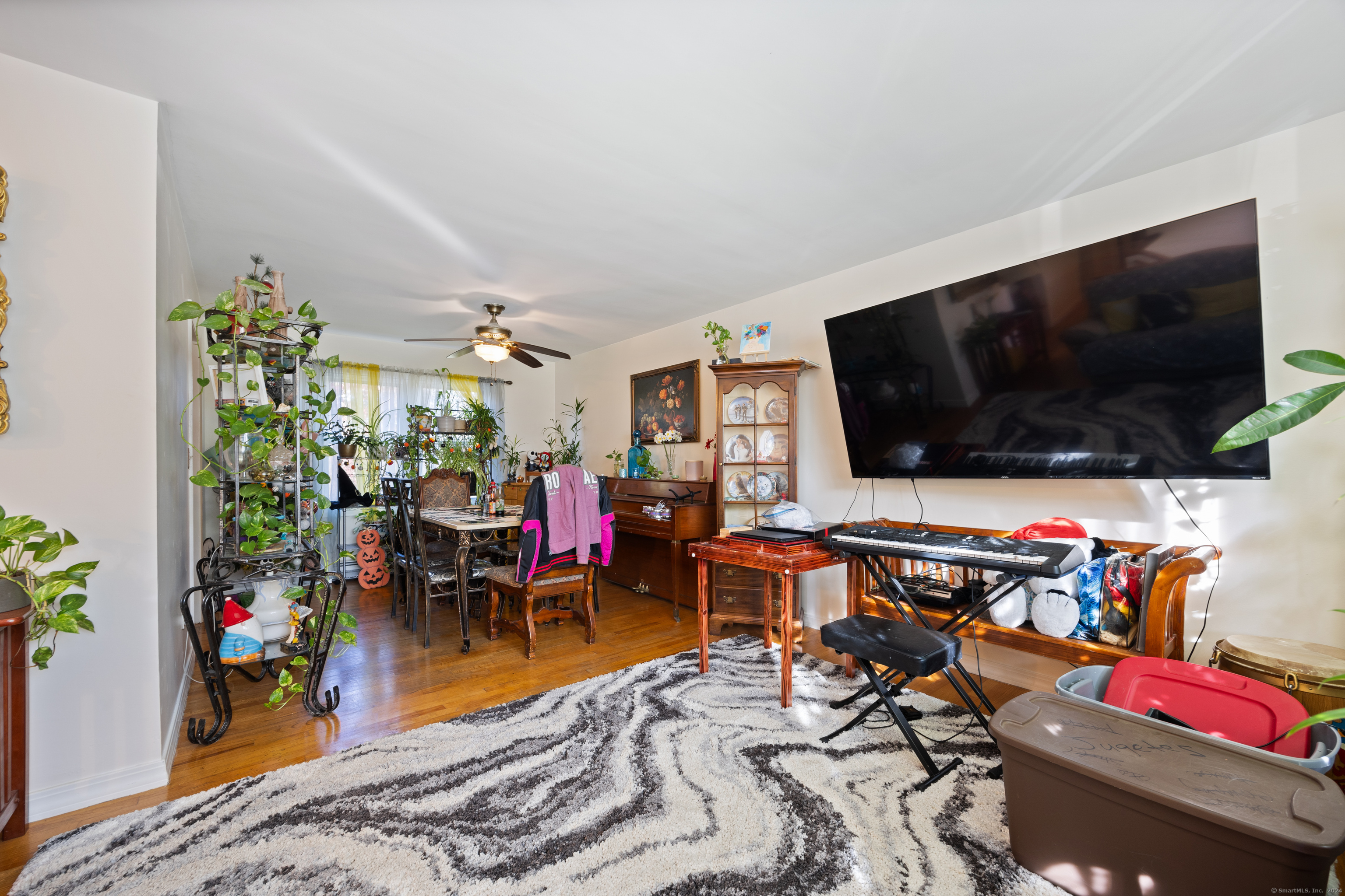39 Hillsdale Avenue