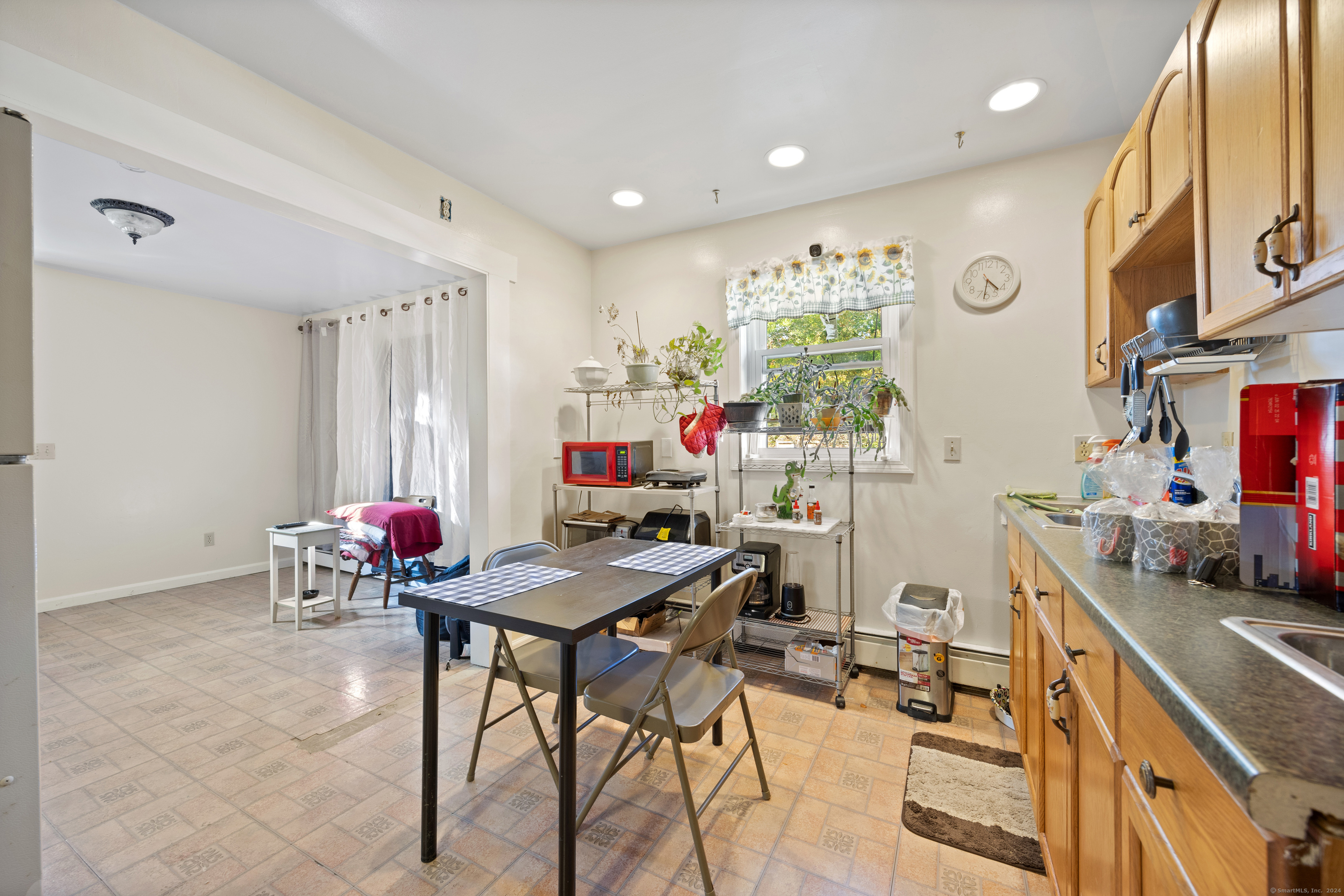 39 Hillsdale Avenue