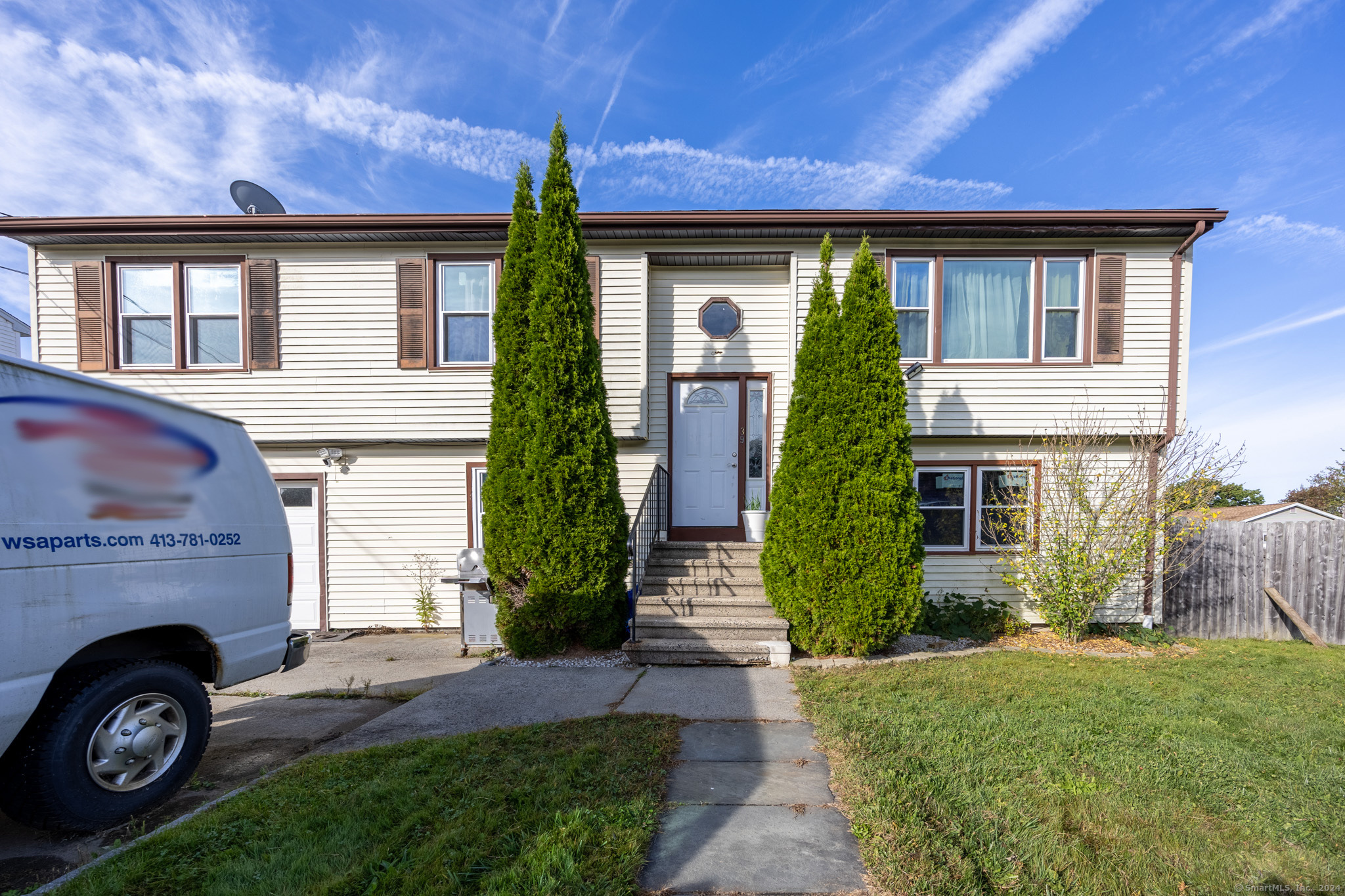 39 Hillsdale Avenue