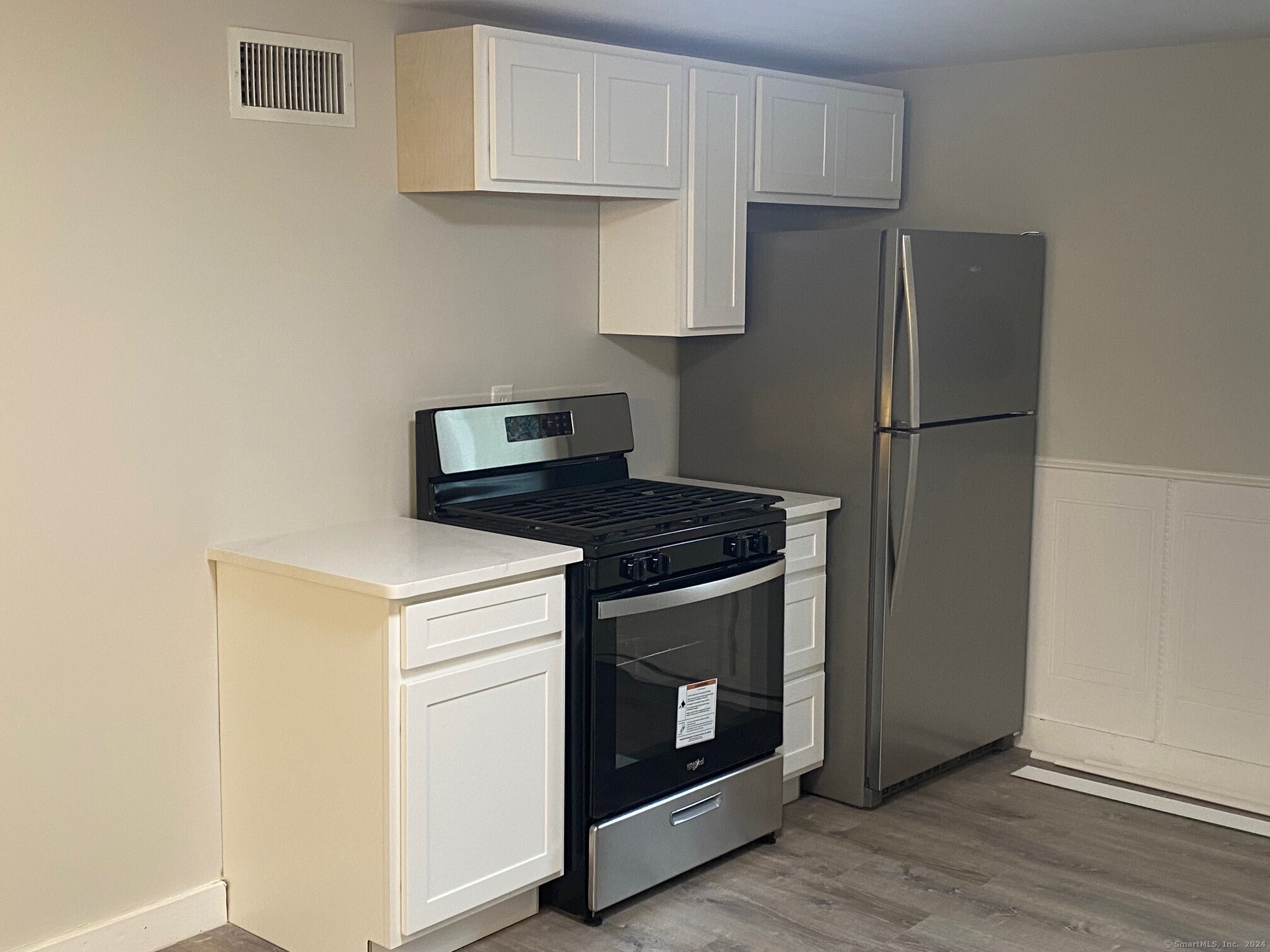 85 Myrtle Avenue 3rd floor