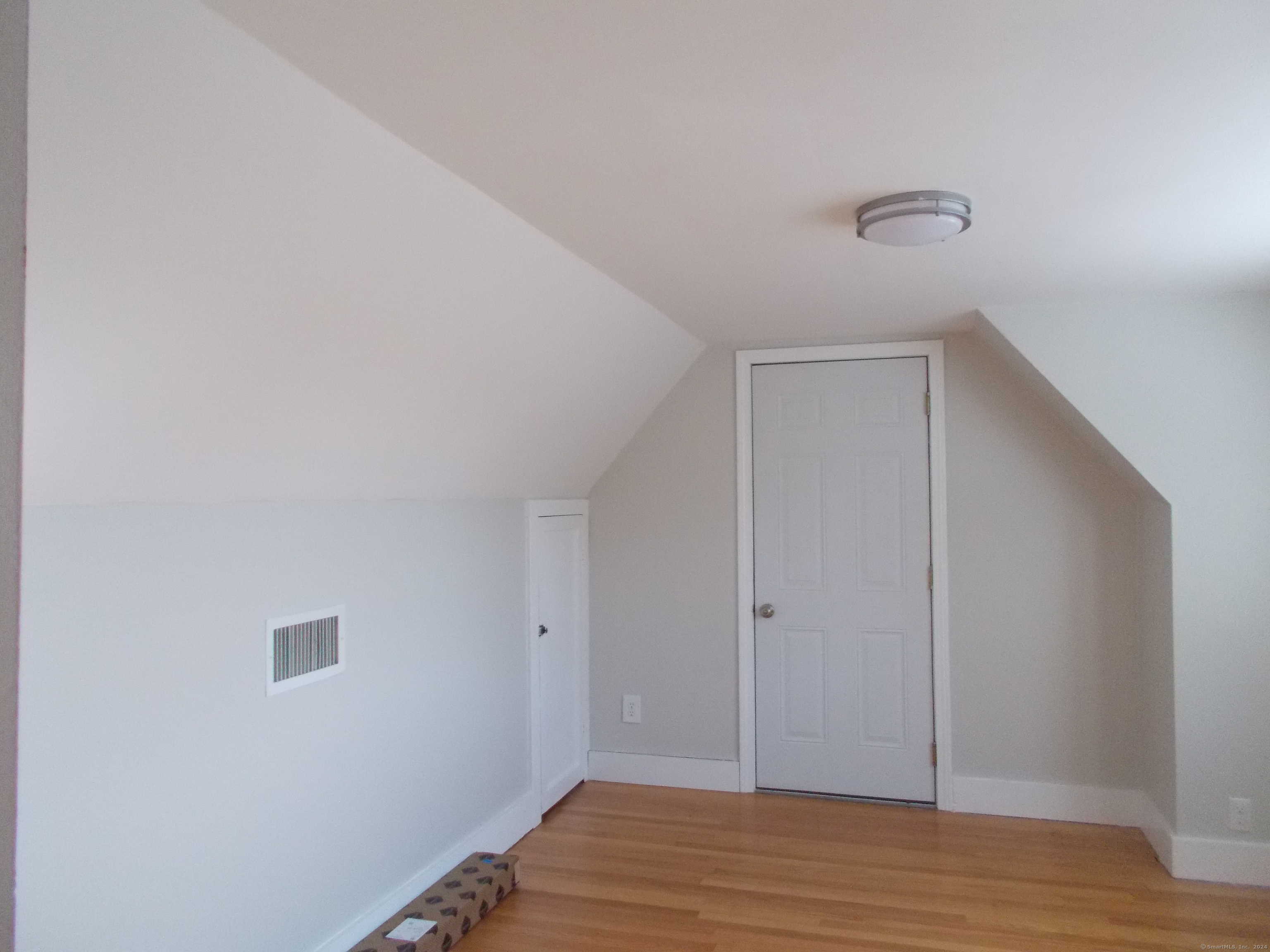 85 Myrtle Avenue 3rd floor