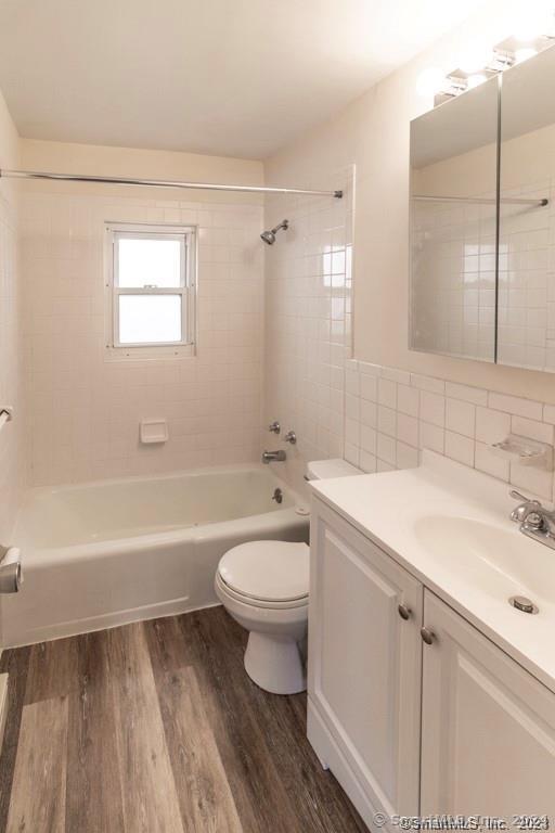 8 Wardwell Street APT 2