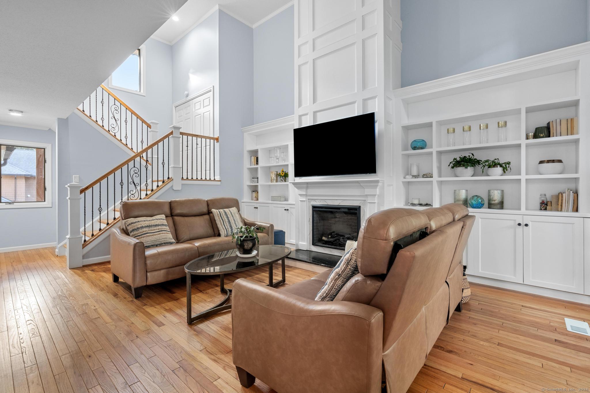 10 Stratford Park Unit: 10