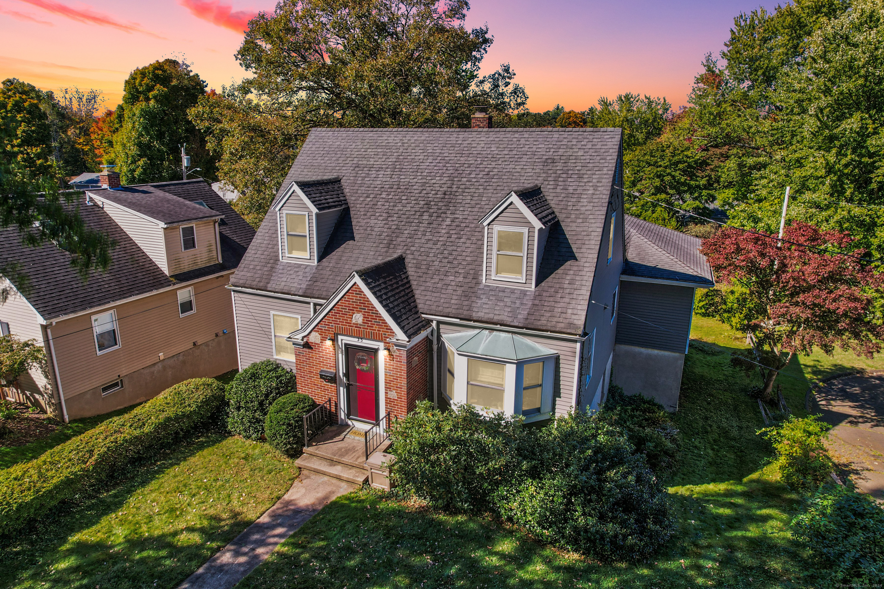 35 Simpson Avenue