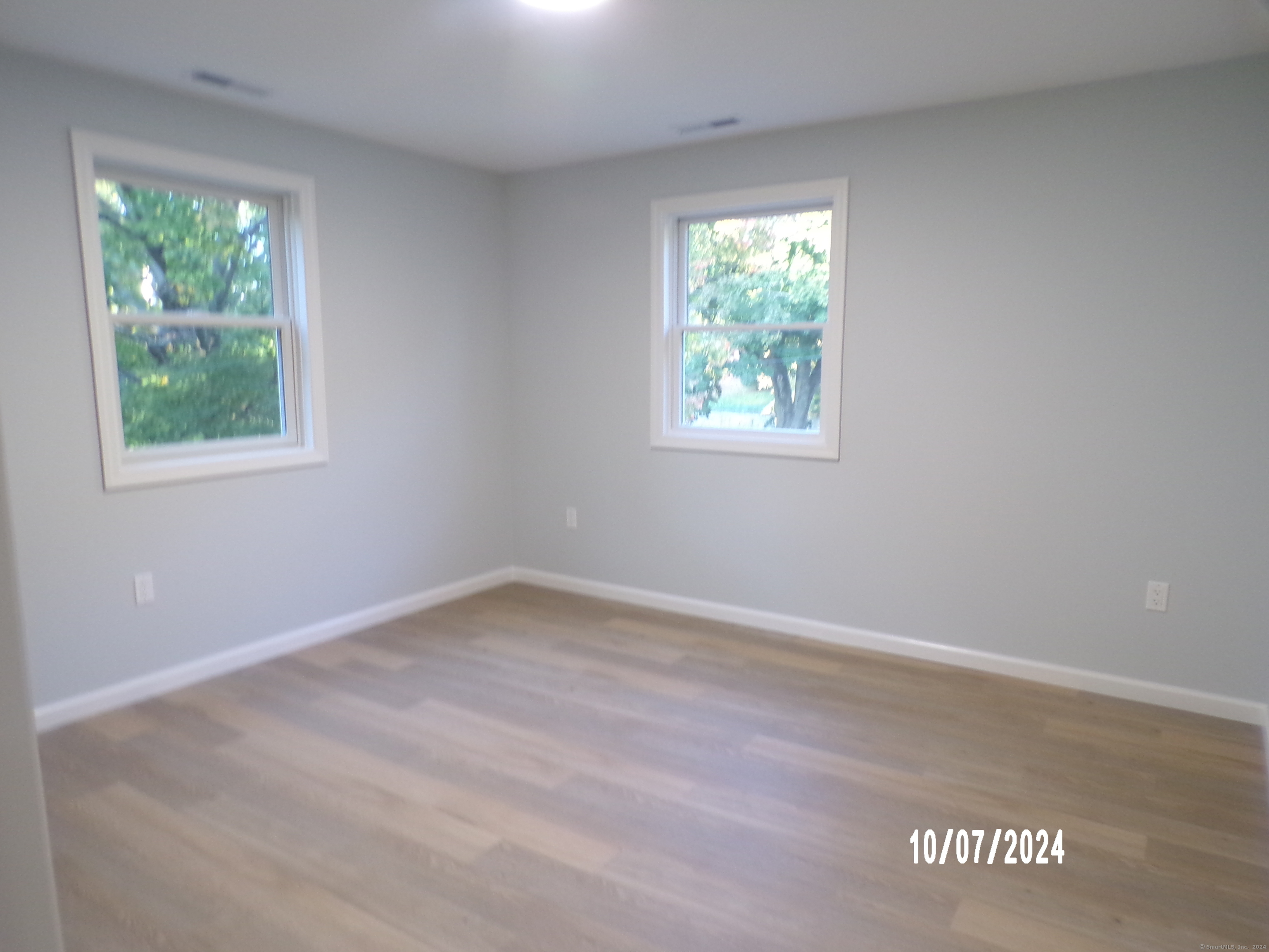 28 South Cliff Street 2nd Flr.