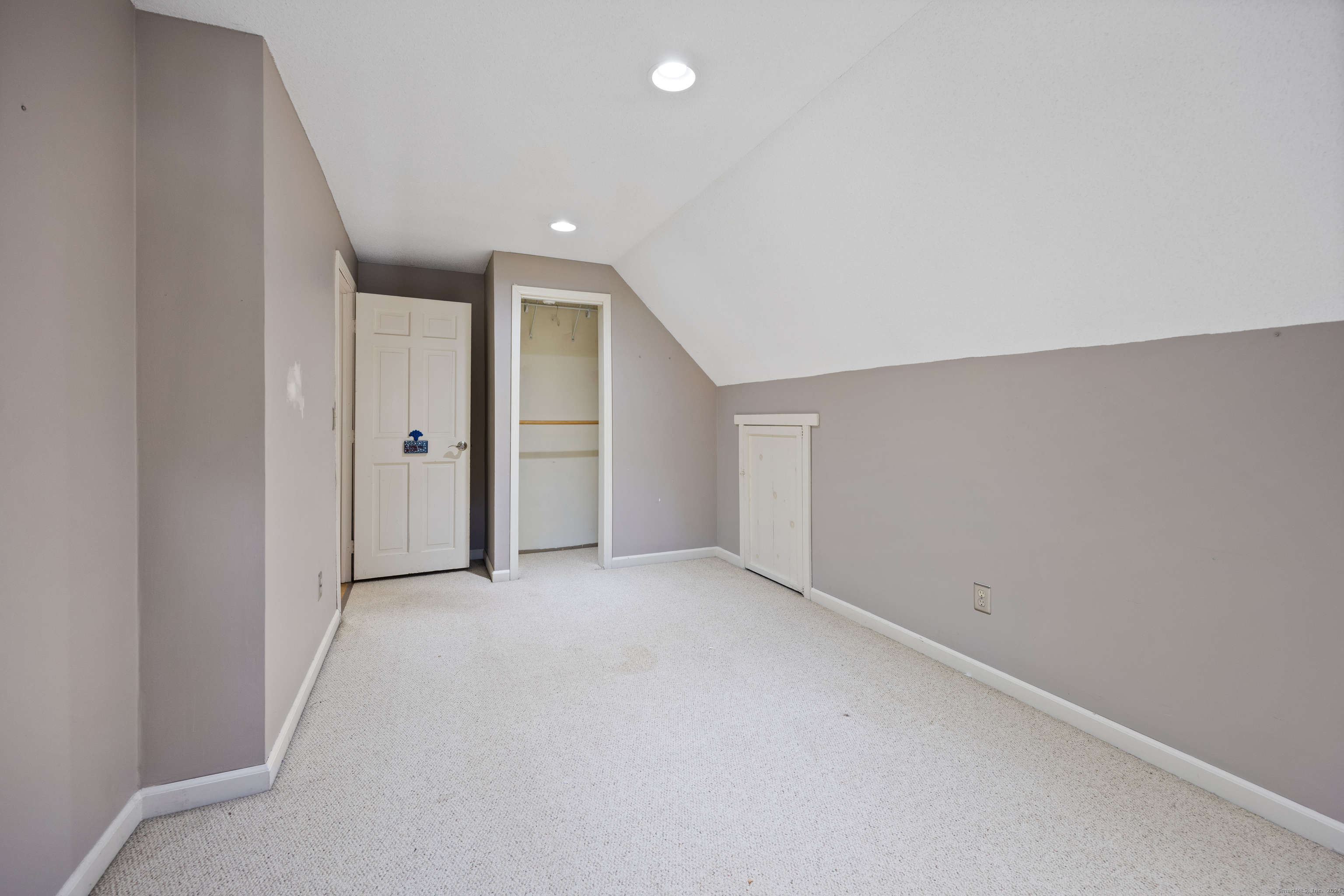 166 Hopmeadow Road