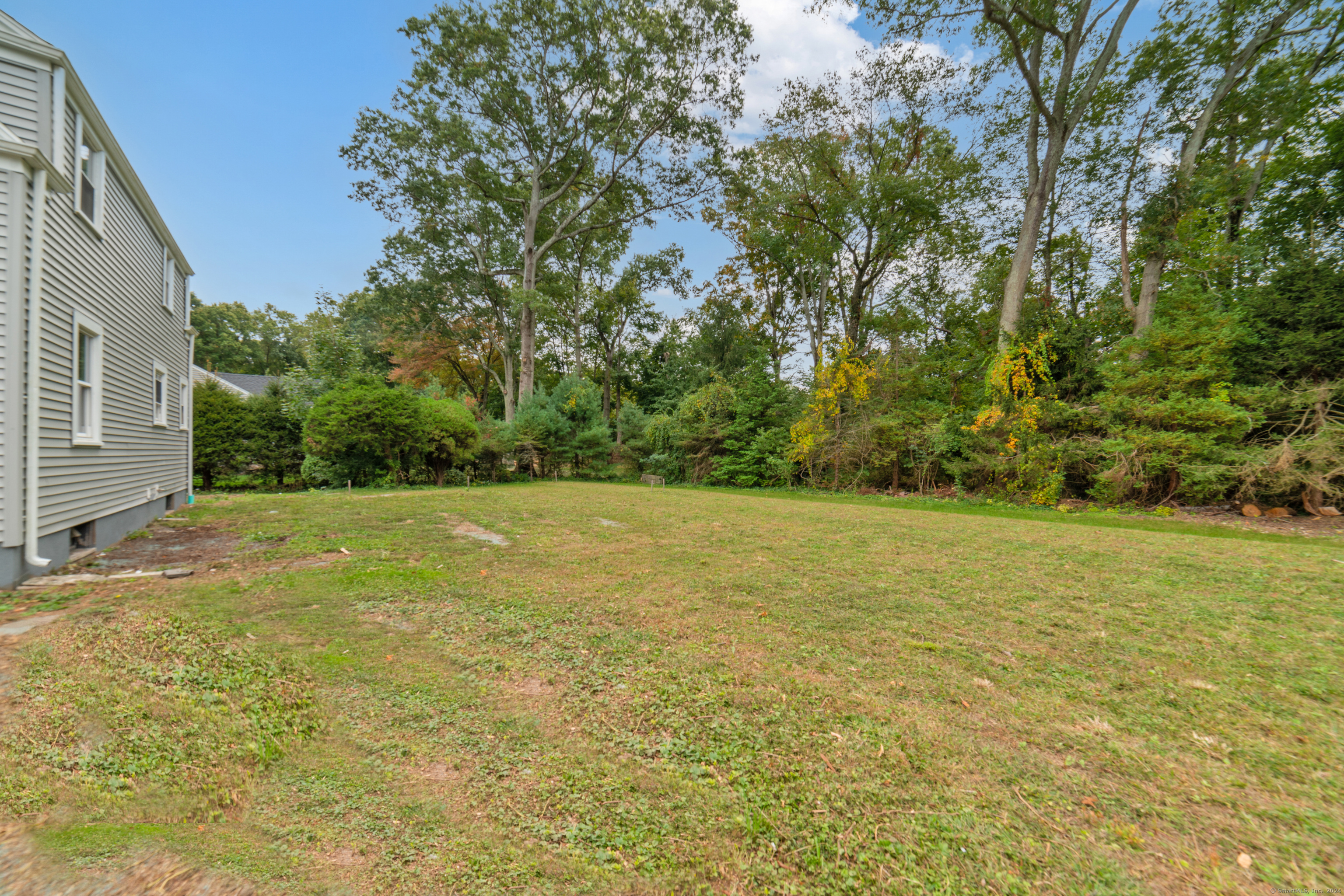 51 Woodside Drive