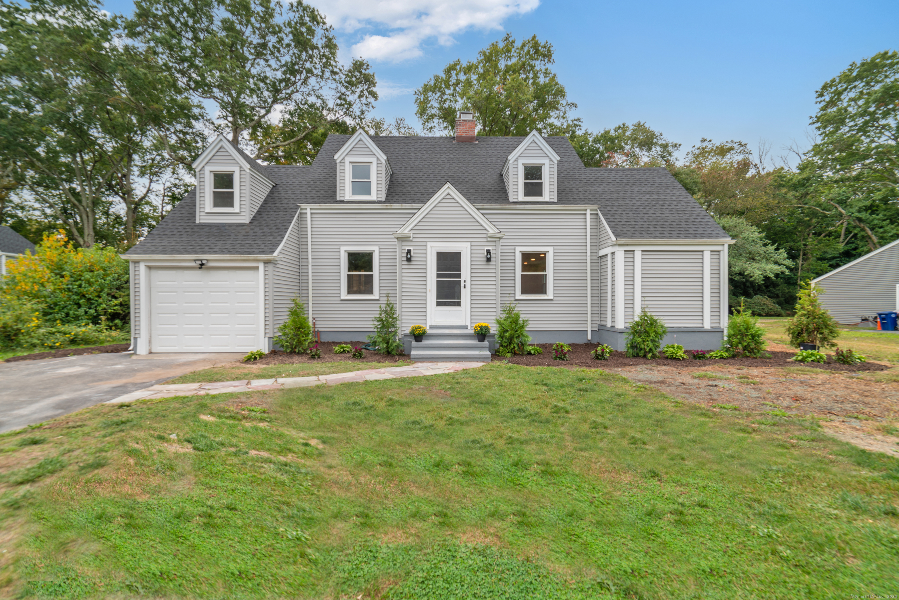 51 Woodside Drive