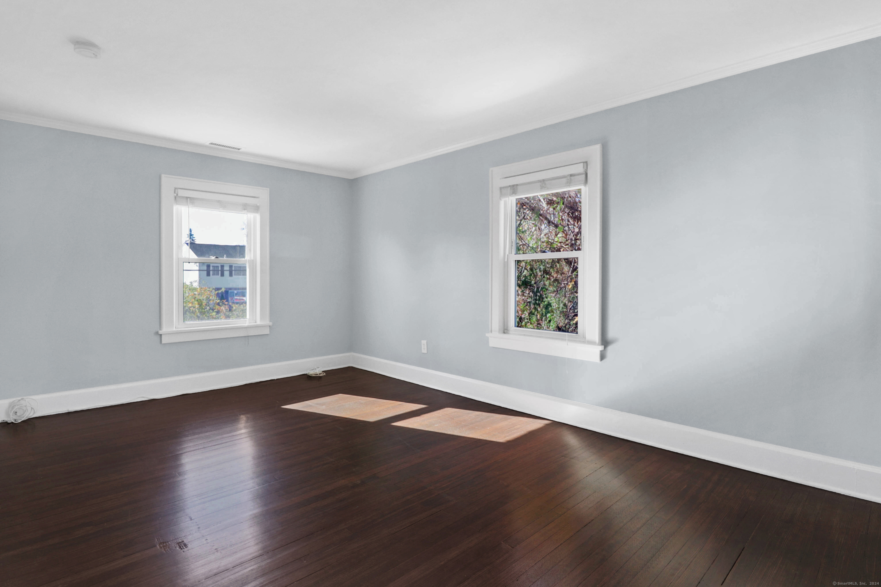 16 Douglas Avenue A