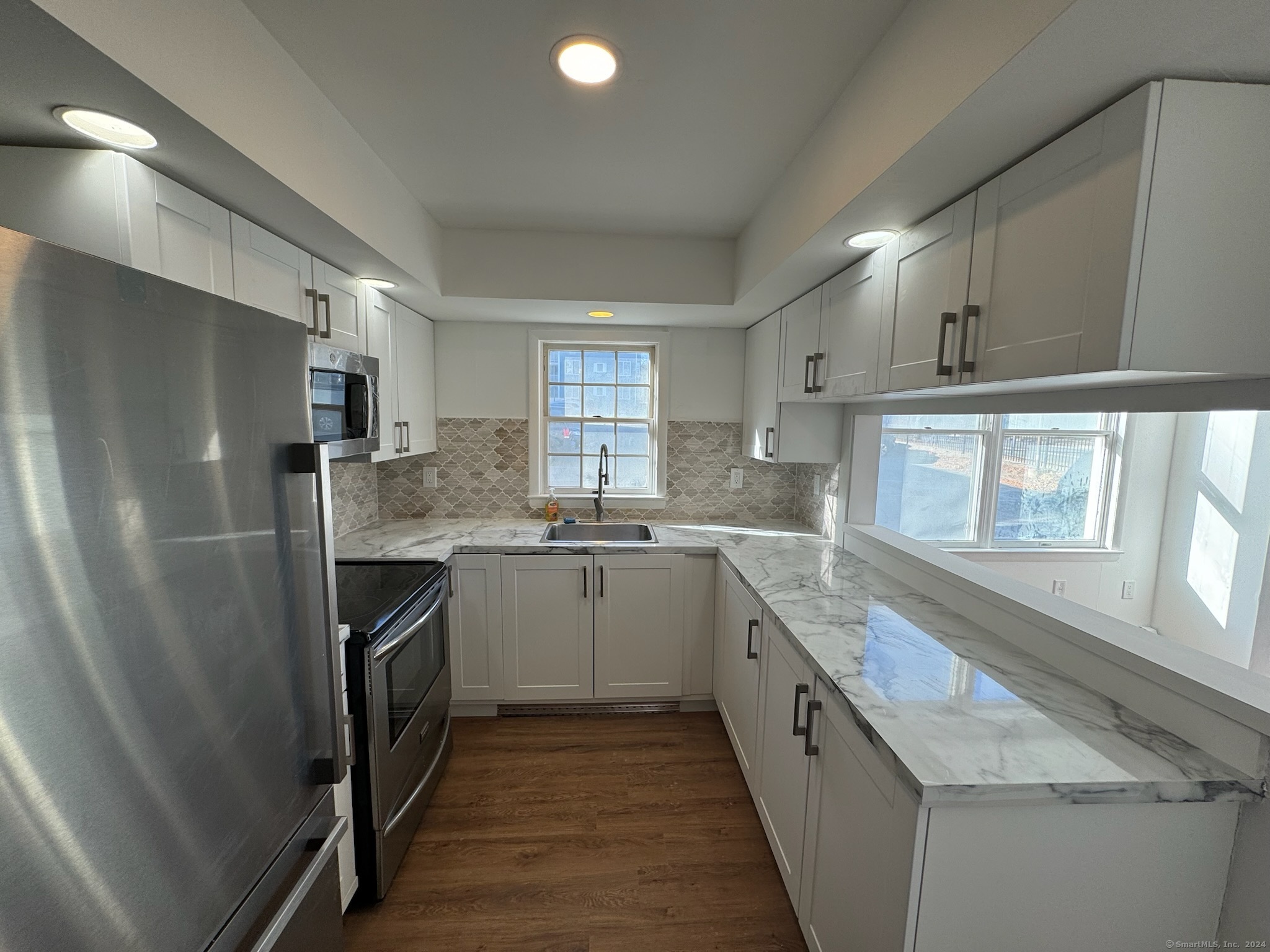 25 Chestnut Street APT 1-C