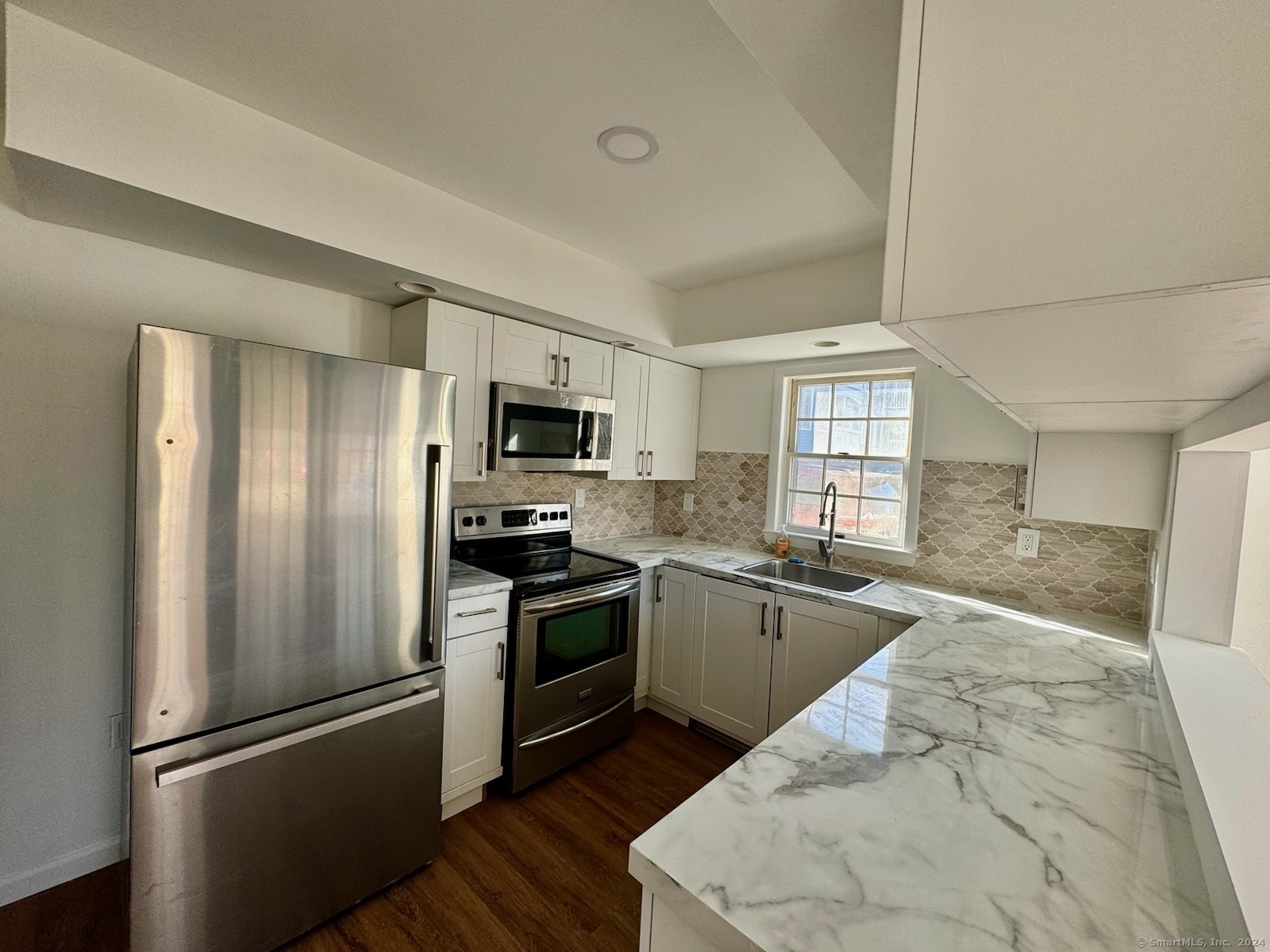 25 Chestnut Street APT 1-C