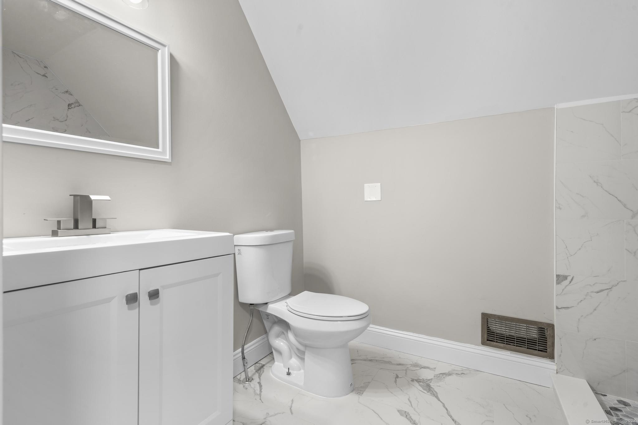 50 Admiral Street 2nd floor