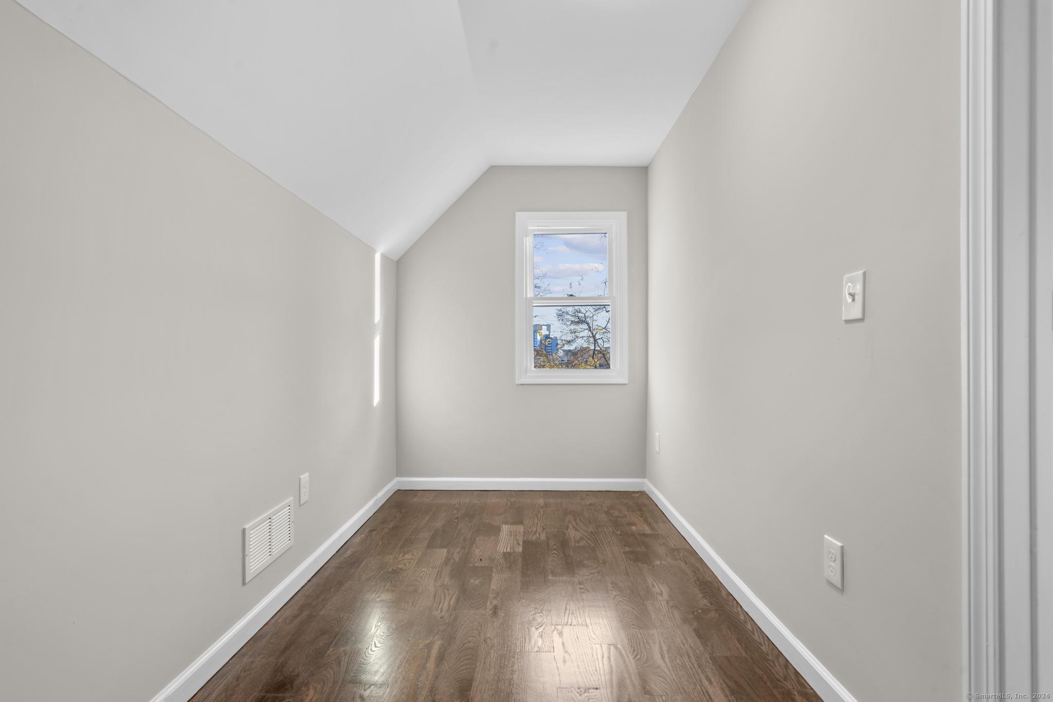 50 Admiral Street 2nd floor