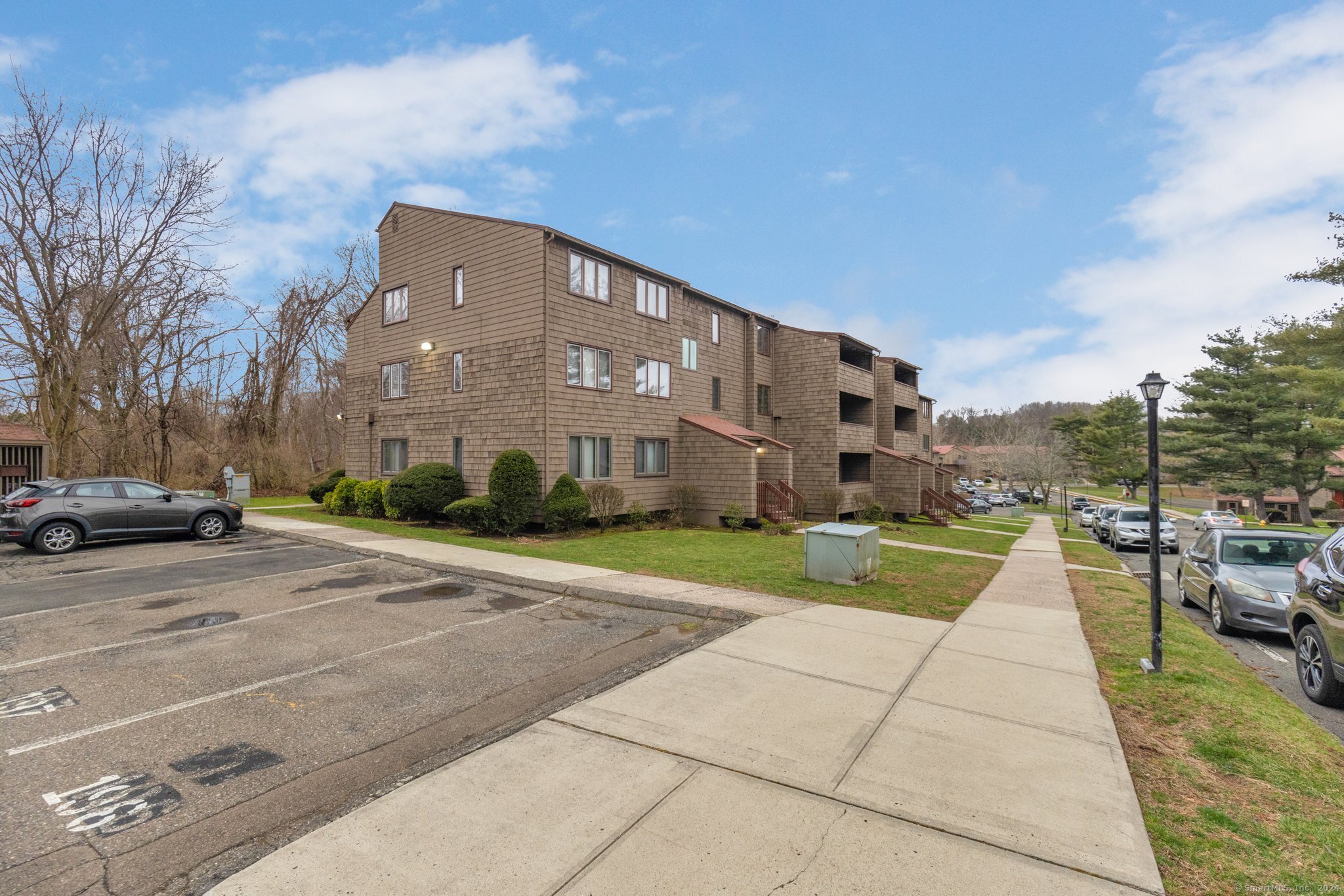 197 Towne House Road 197