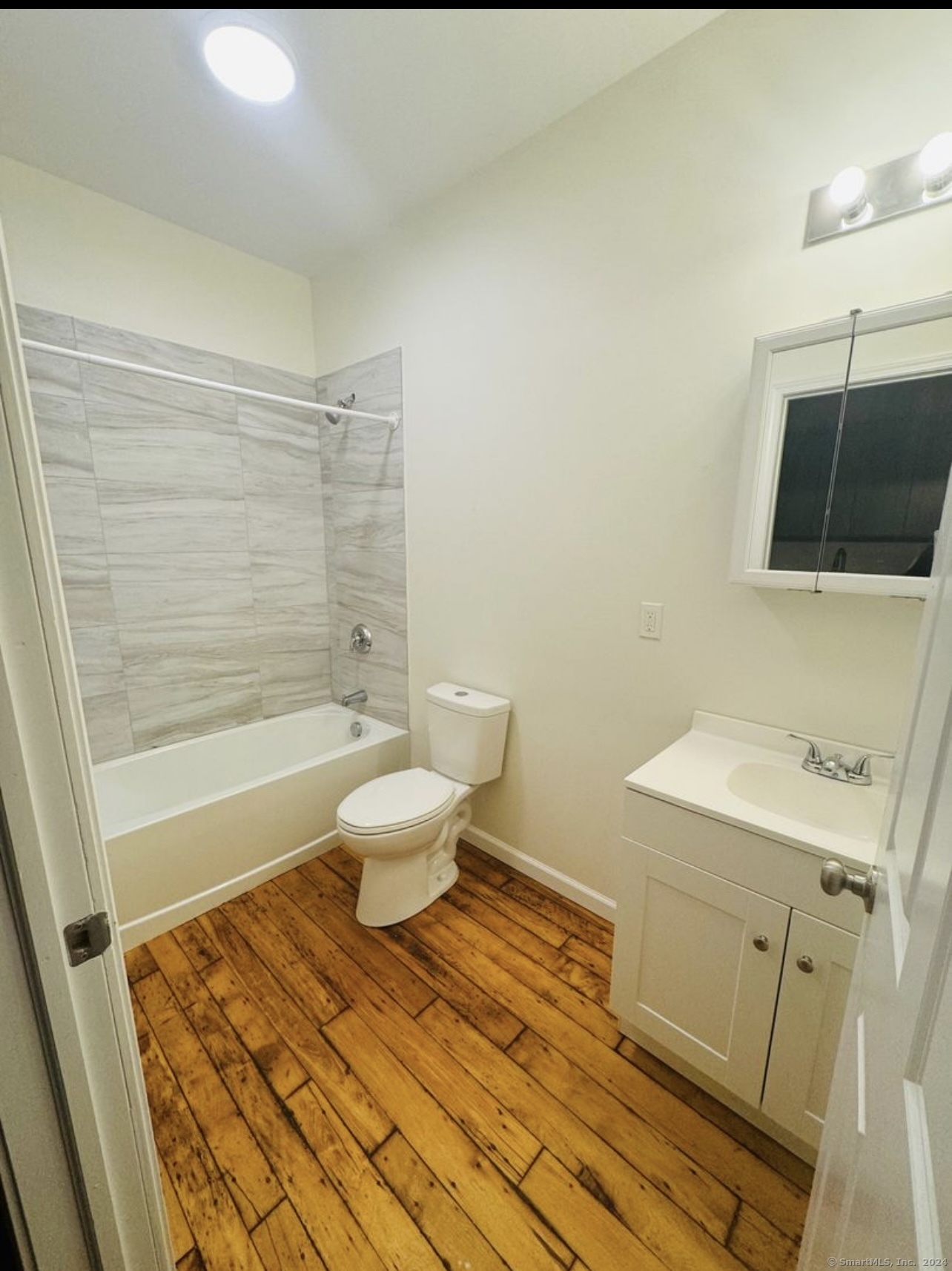 153 Main Street 302
