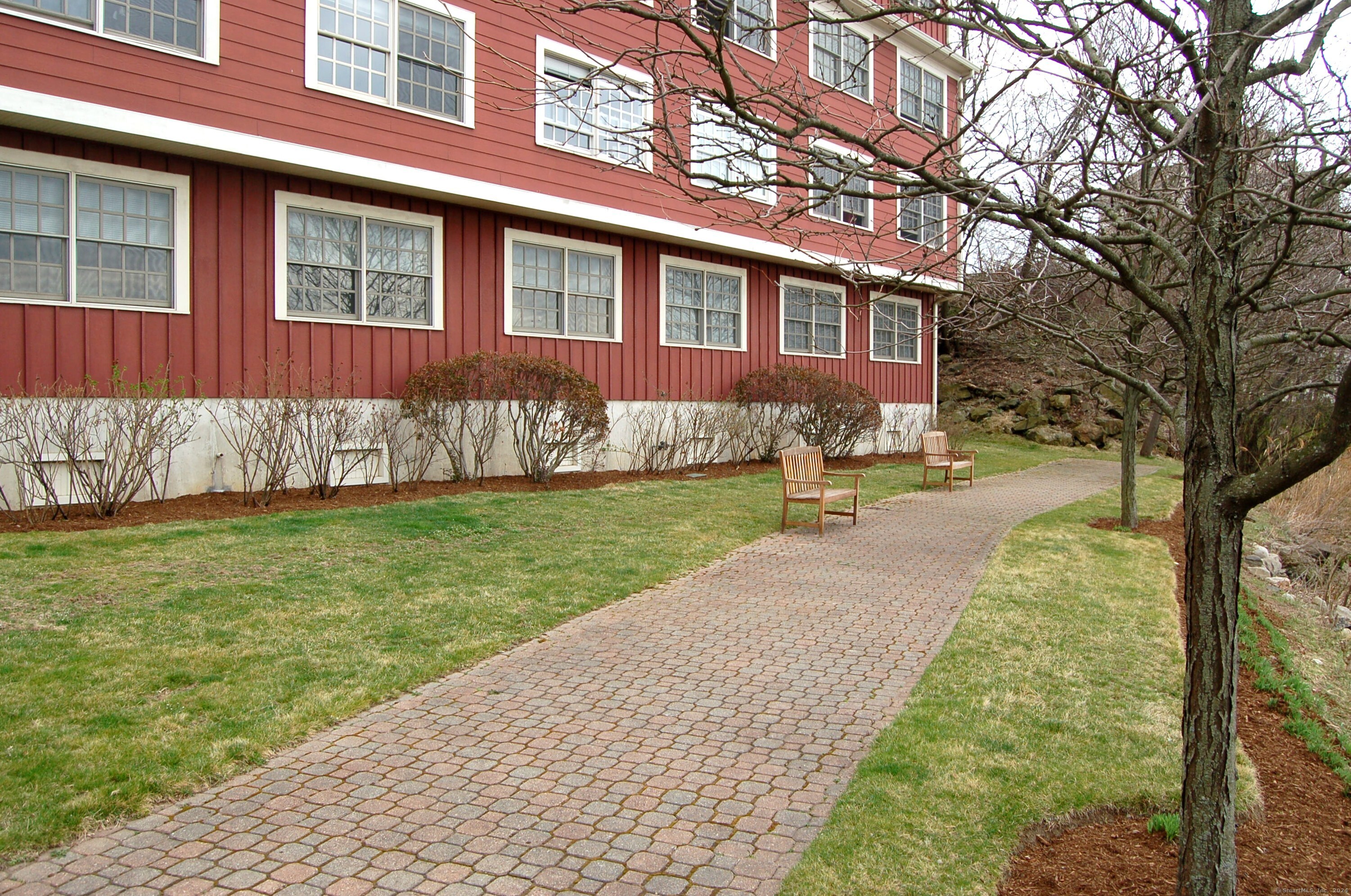 1 Daskams Lane 3A