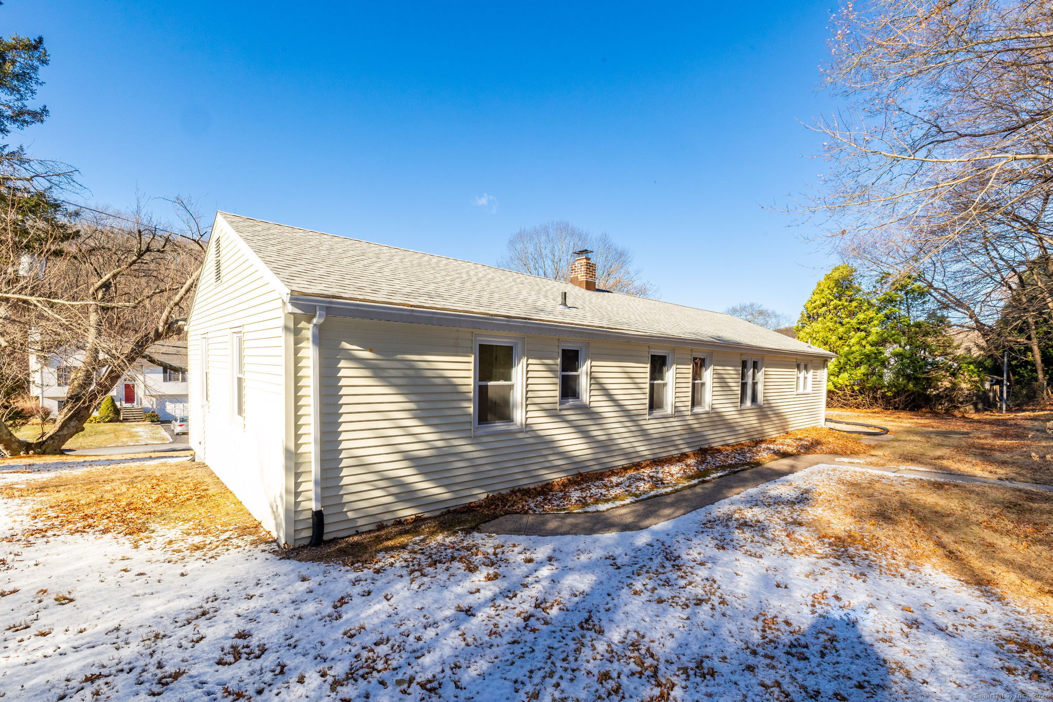 354 Kenwood Avenue