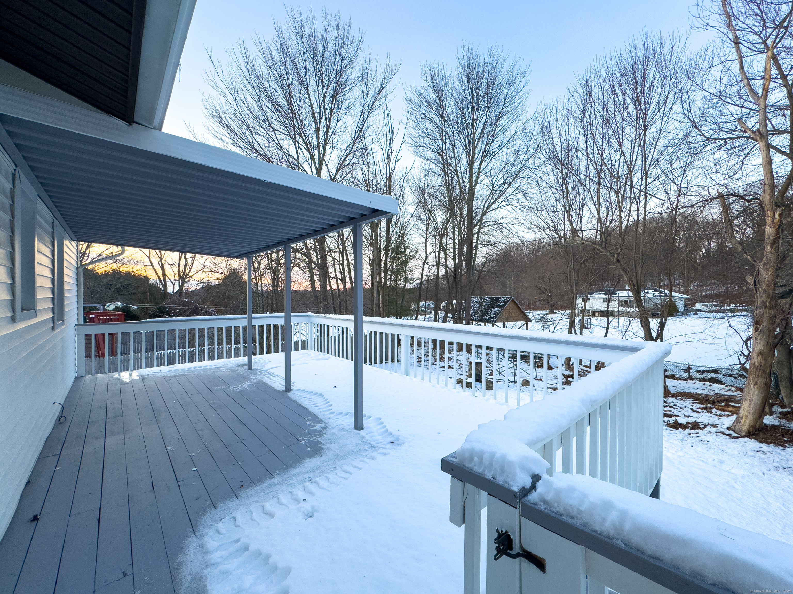 18 Hayfield Road