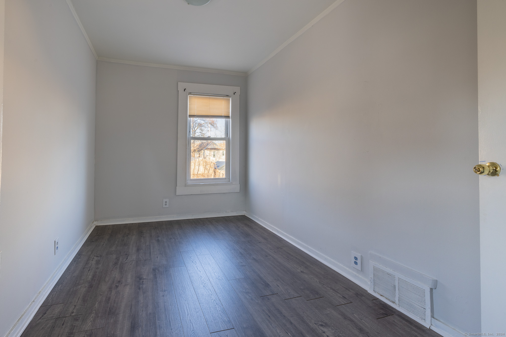 30 Orland Street 2nd floor left