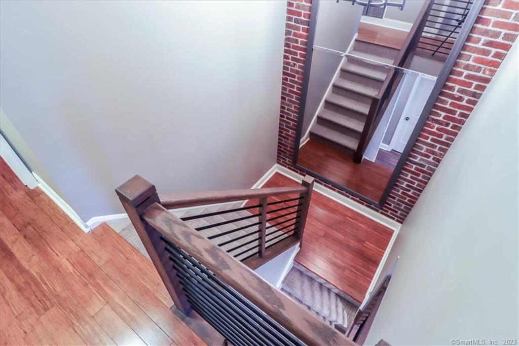 225 Sunrise Hill Lane 225