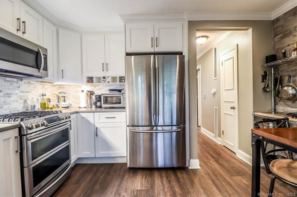 225 Sunrise Hill Lane 225