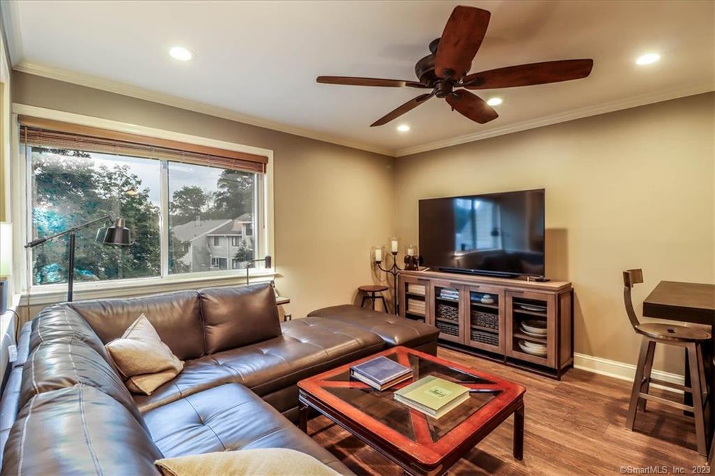 225 Sunrise Hill Lane 225