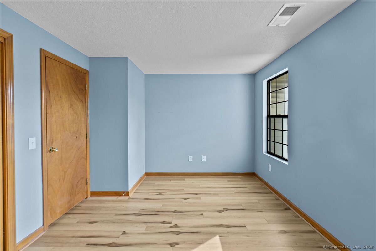36 North Mountain Road APT D