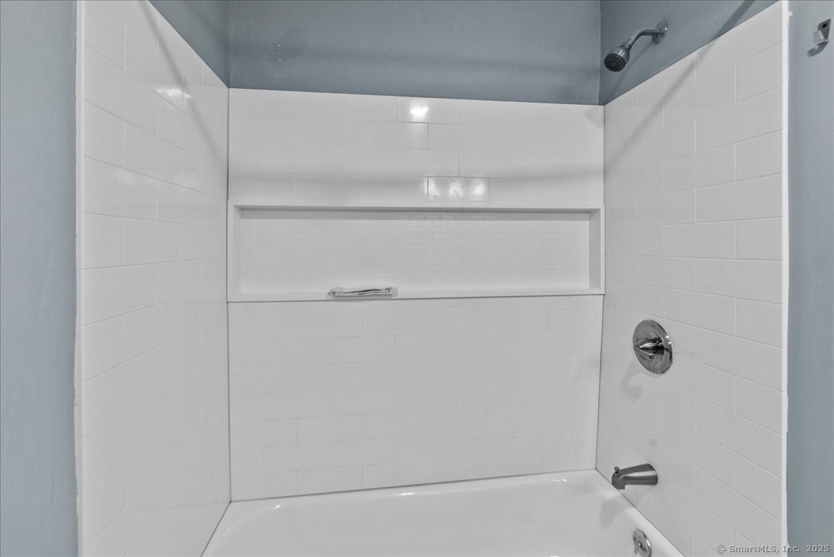 36 North Mountain Road APT D