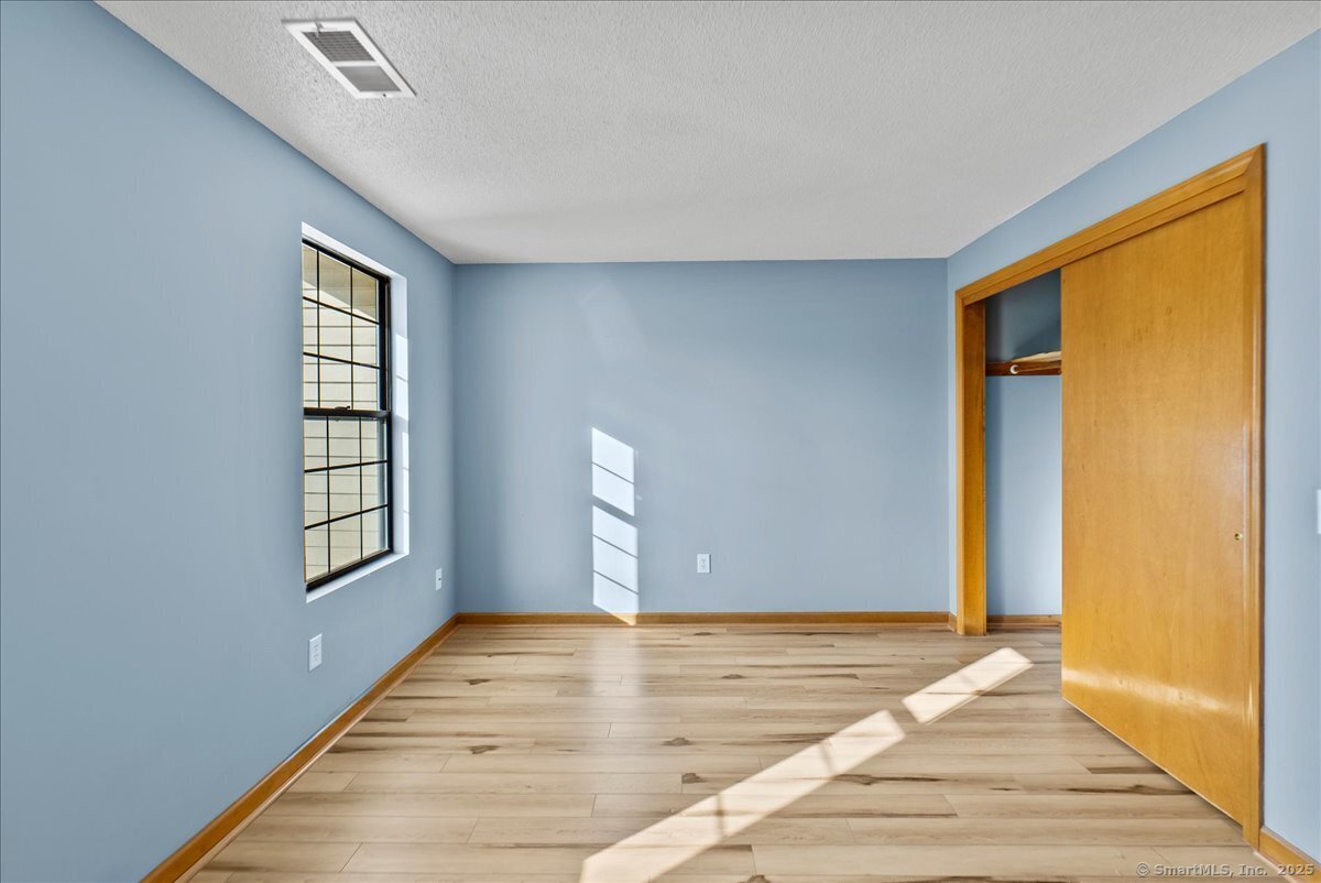 36 North Mountain Road APT D