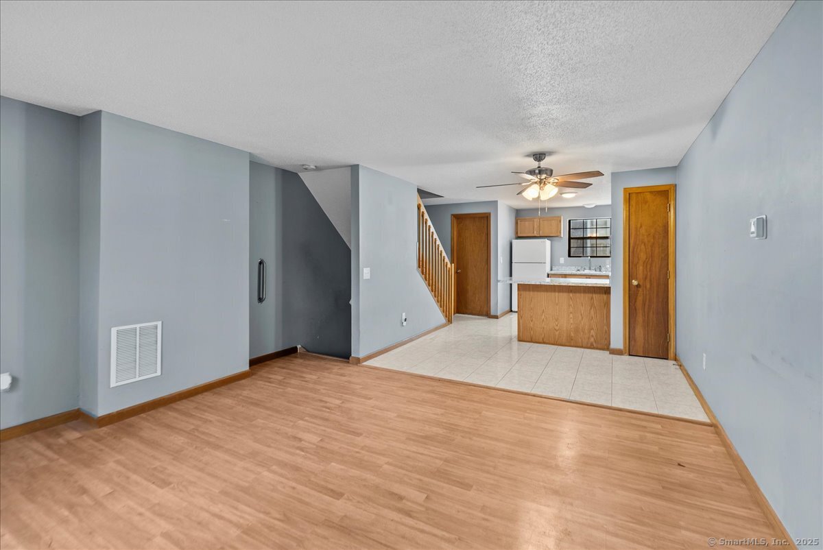 36 North Mountain Road APT D