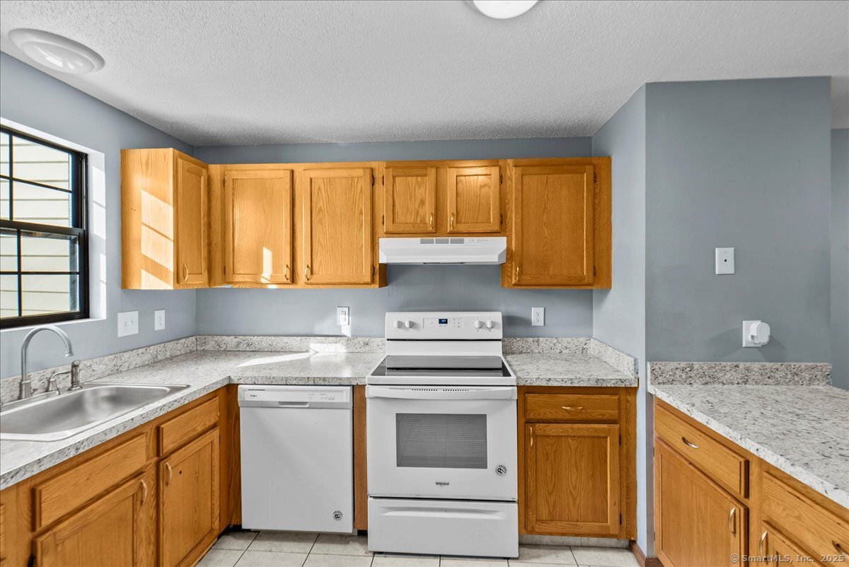 36 North Mountain Road APT D