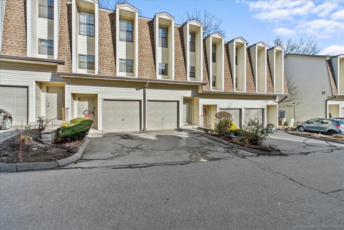 36 North Mountain Road APT D