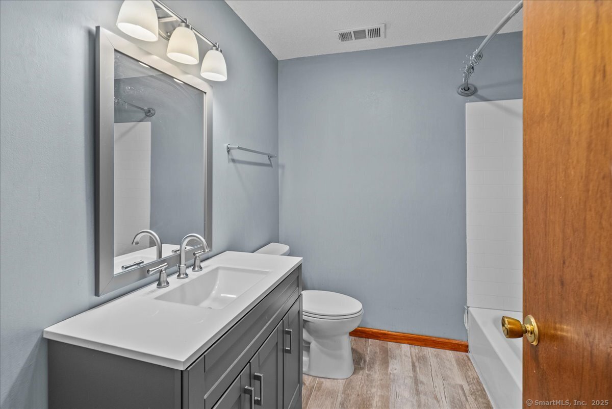 36 North Mountain Road APT D