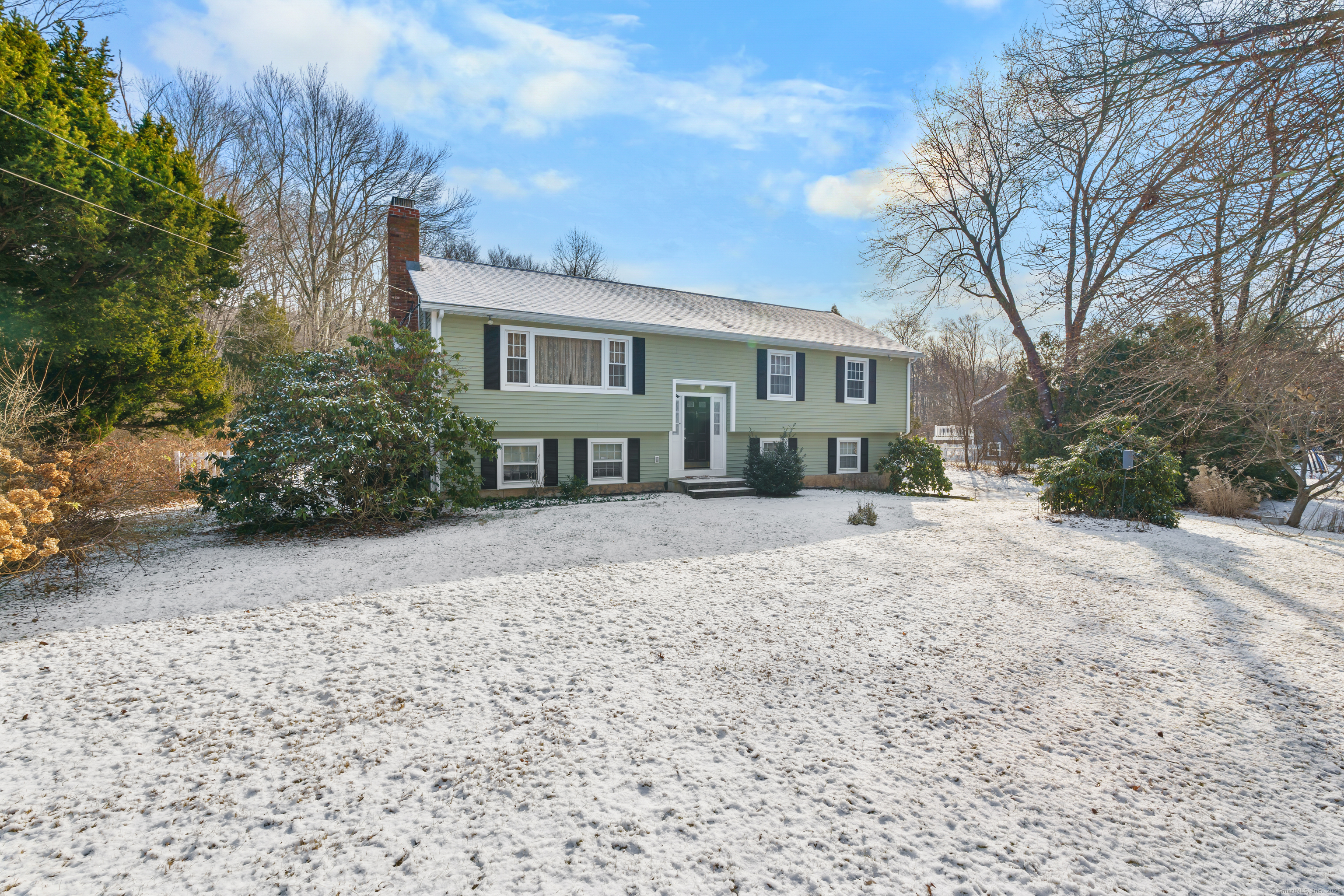 111 Crossfield Road