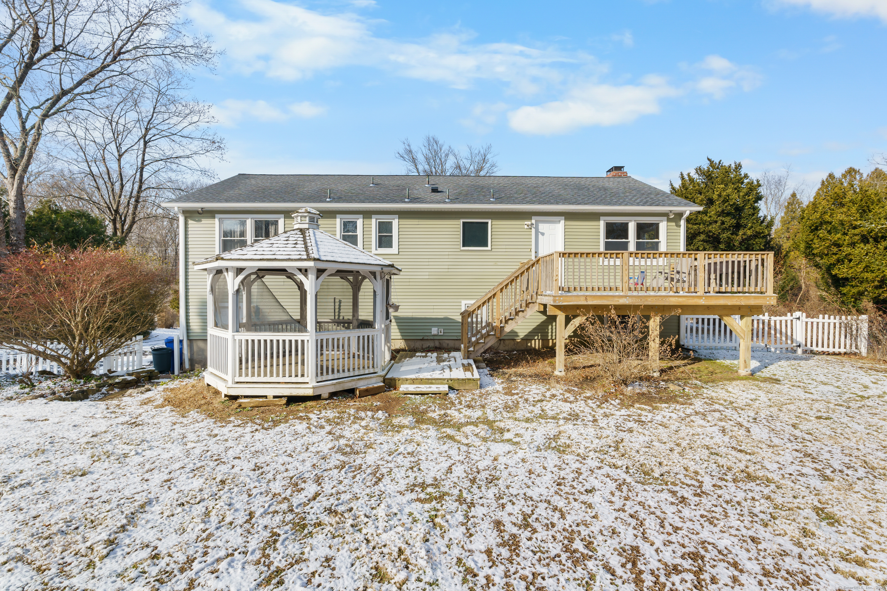 111 Crossfield Road