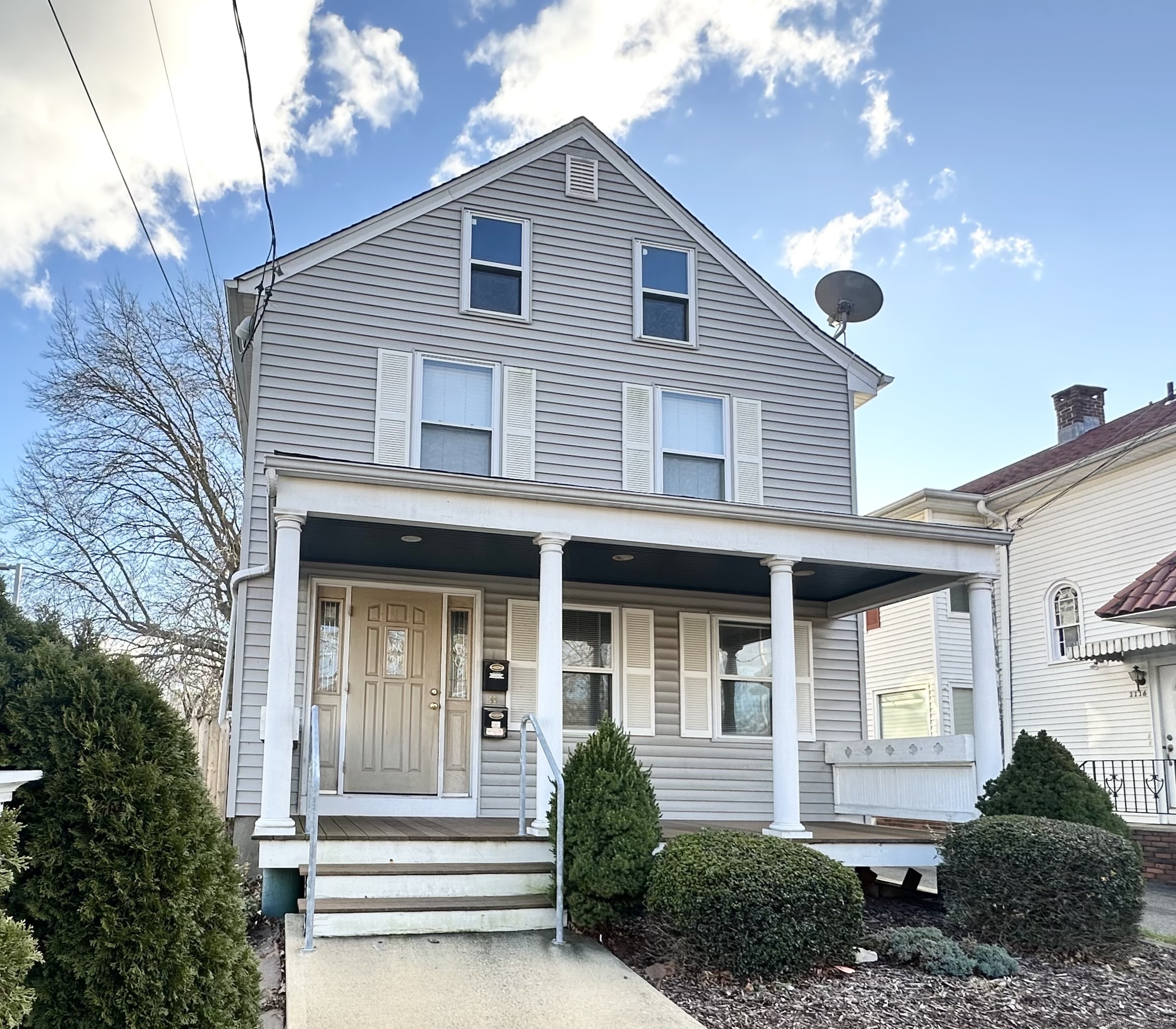 1112 Whalley Avenue 1