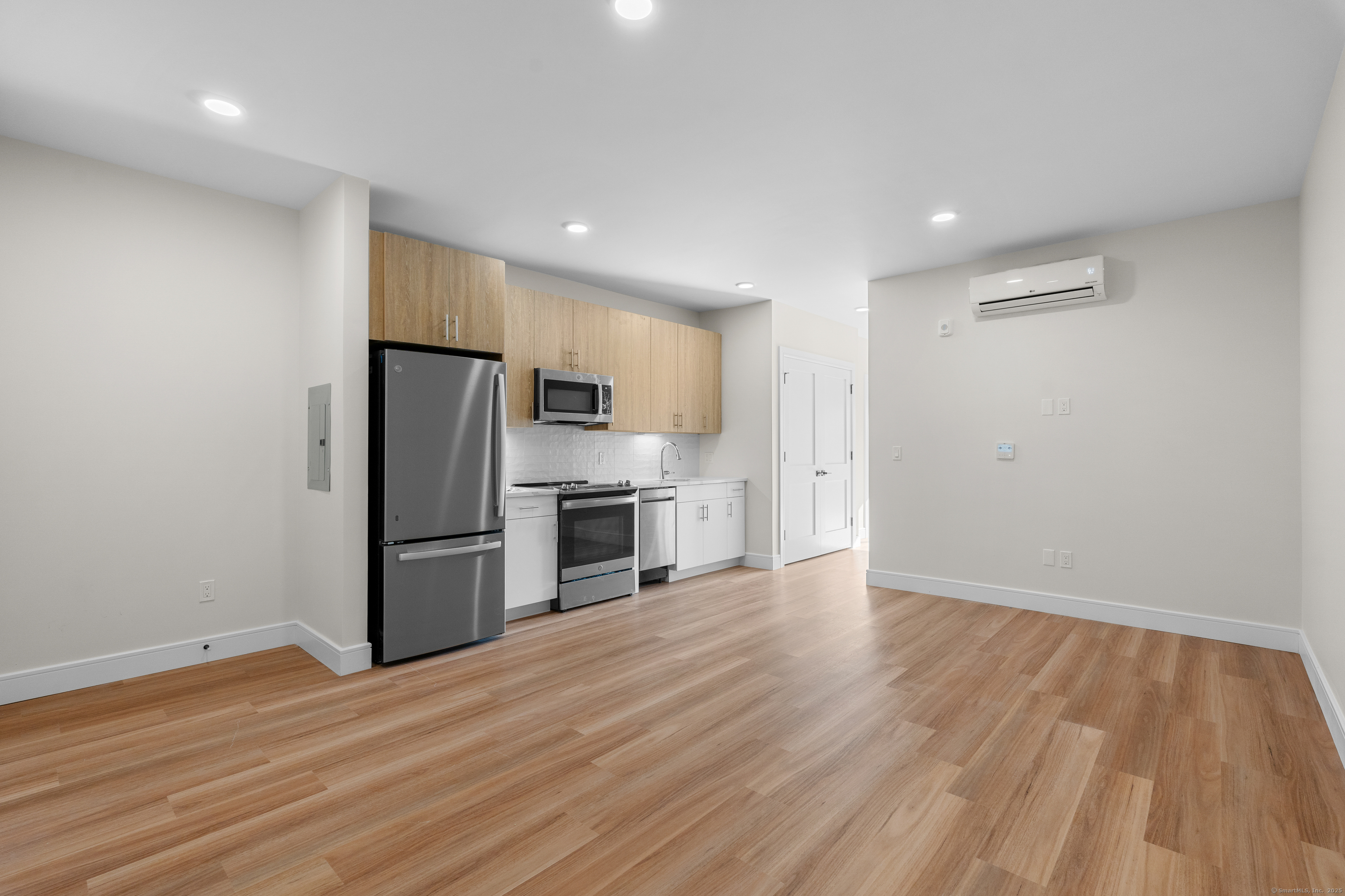 5545 Park Avenue 312