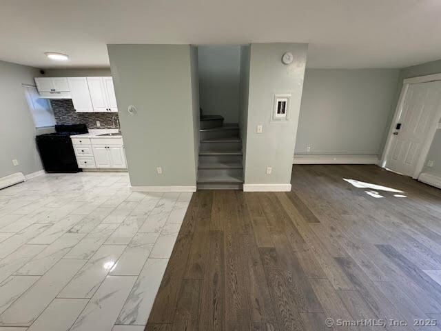 19 Truman Street 21B